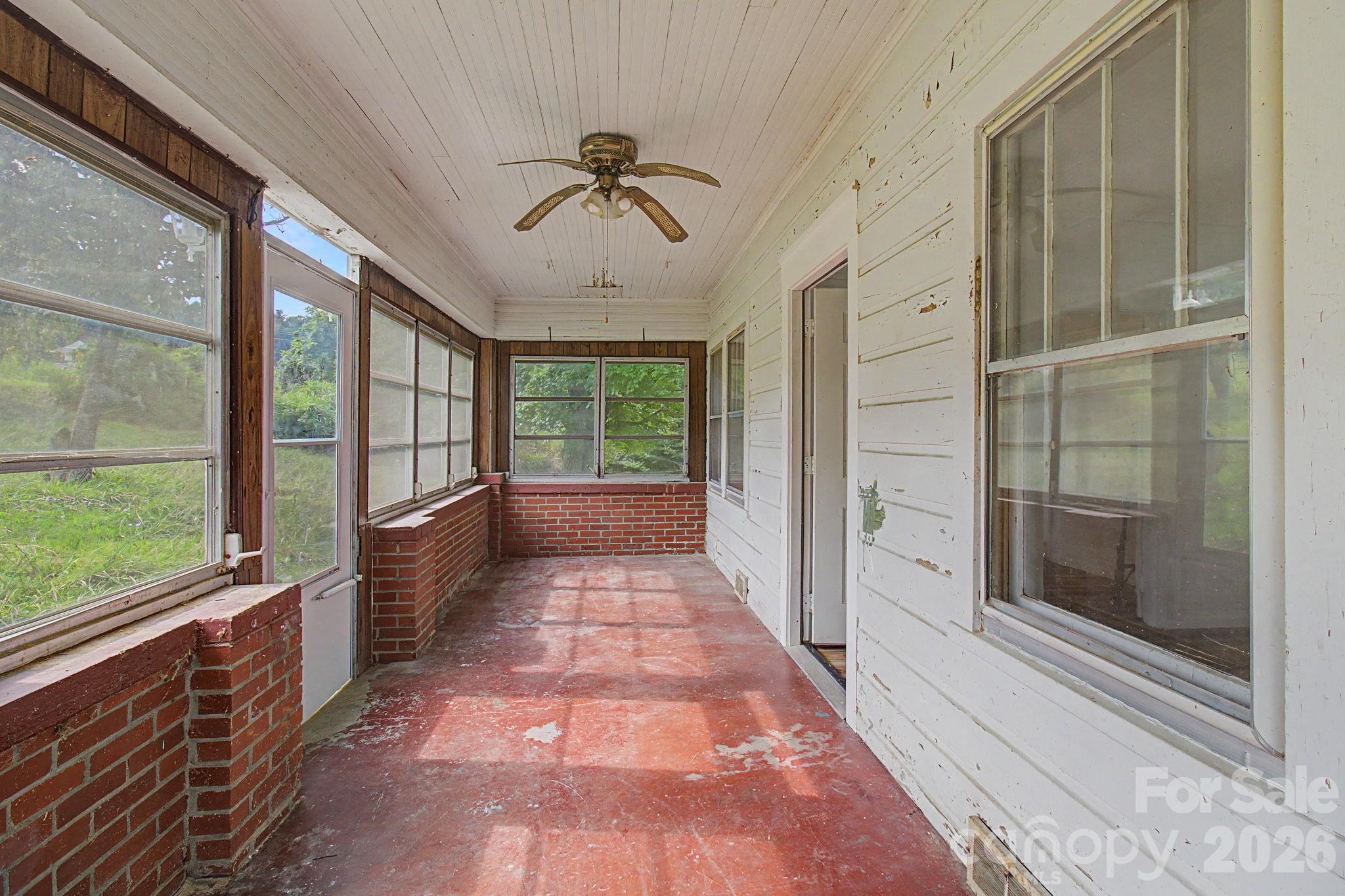 47 Stone Cottage Road — Mars Hill