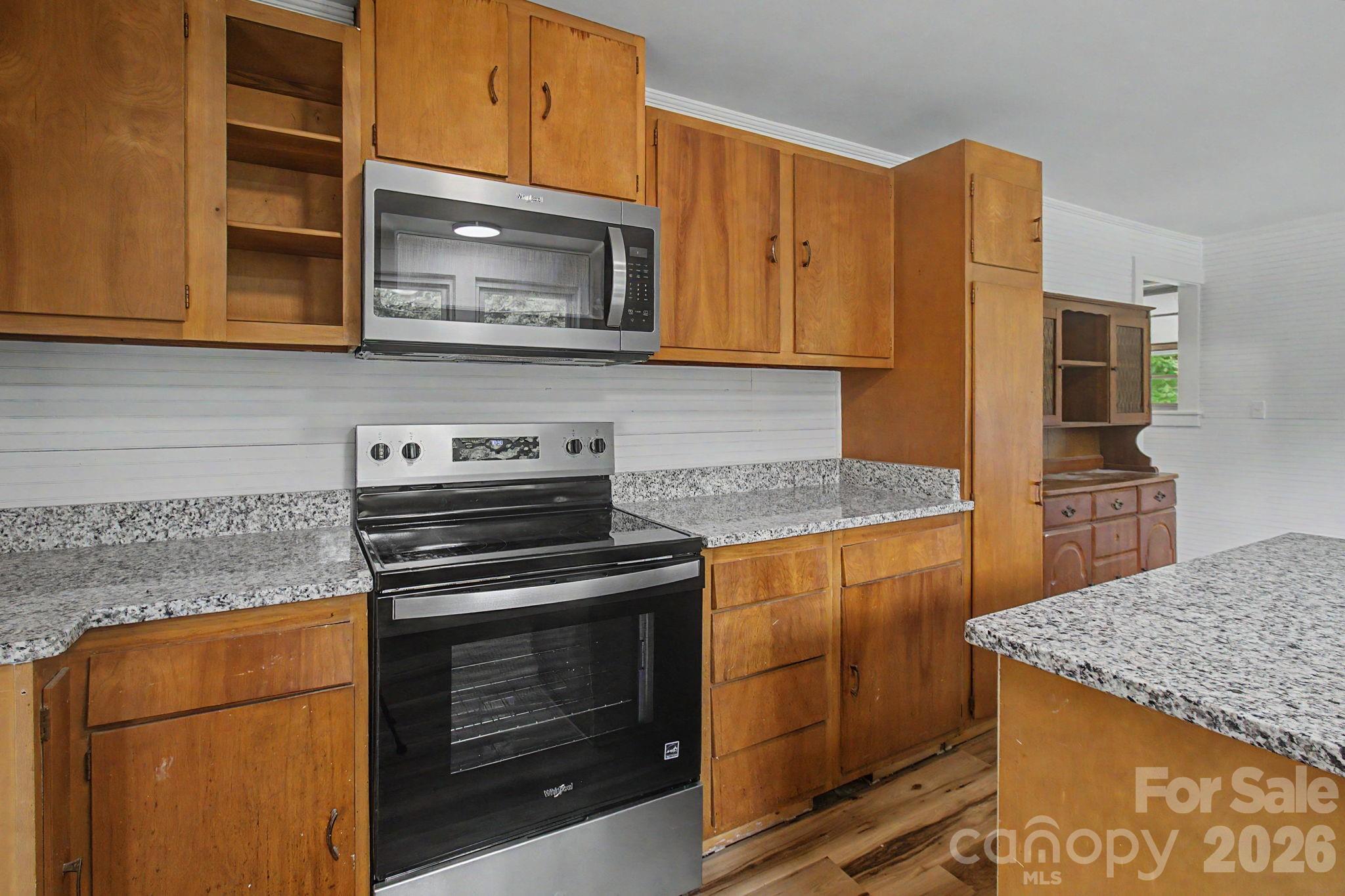 47 Stone Cottage Road — Mars Hill