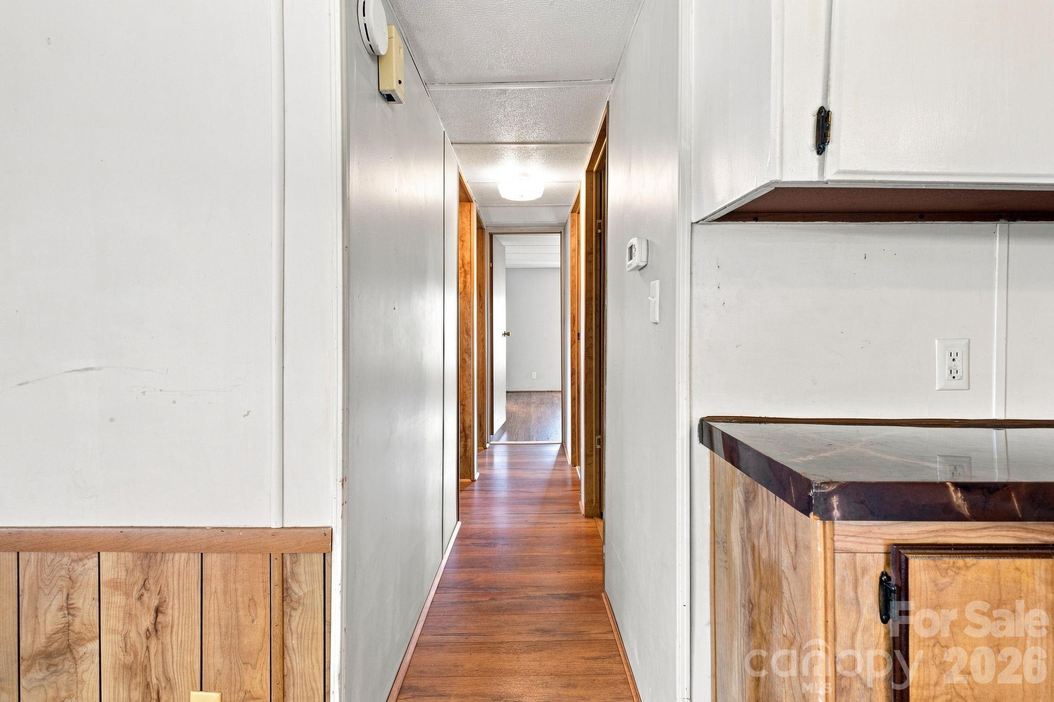 3411 Yount Road — Newton