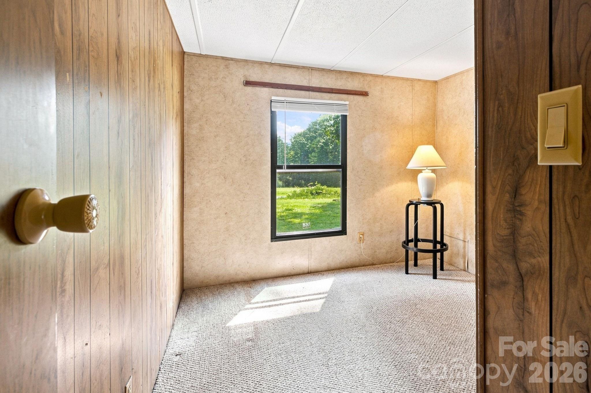 3411 Yount Road — Newton