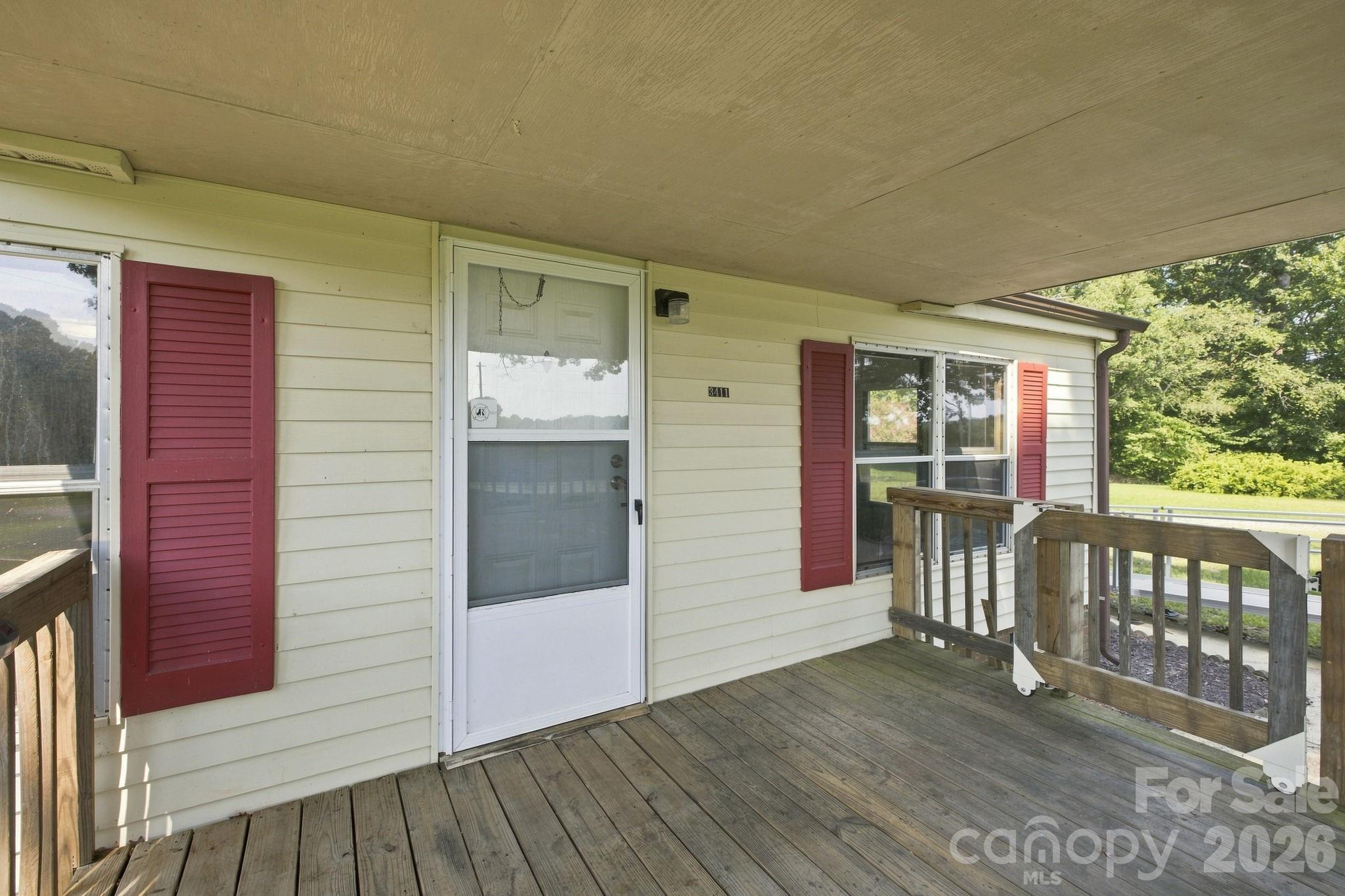3411 Yount Road — Newton