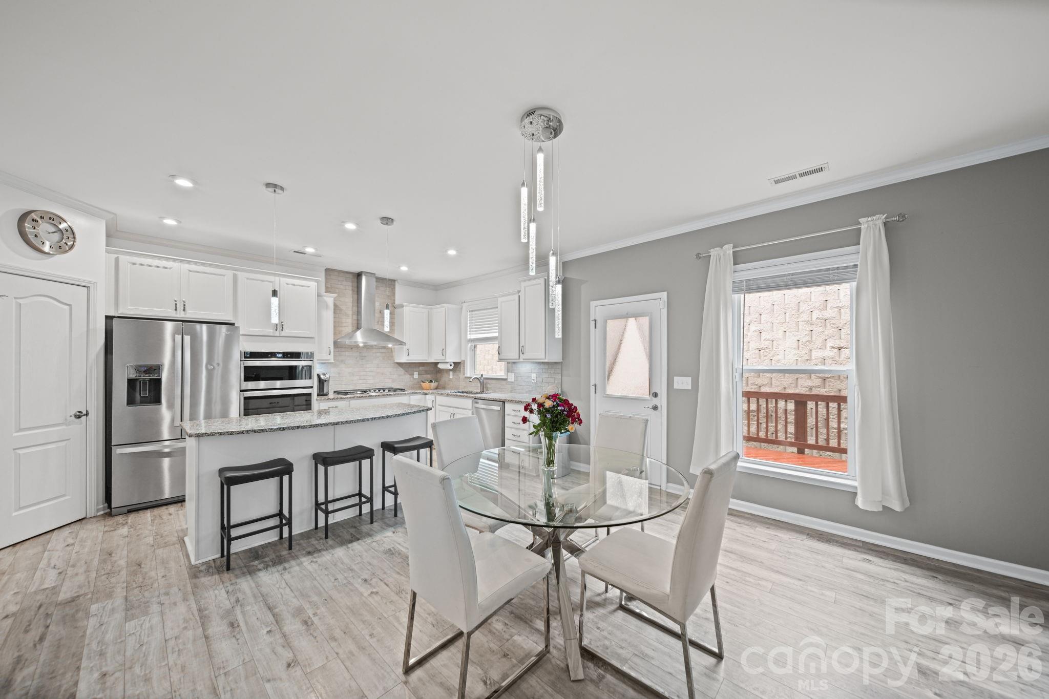 7107 Brookline Place #228 — Huntersville