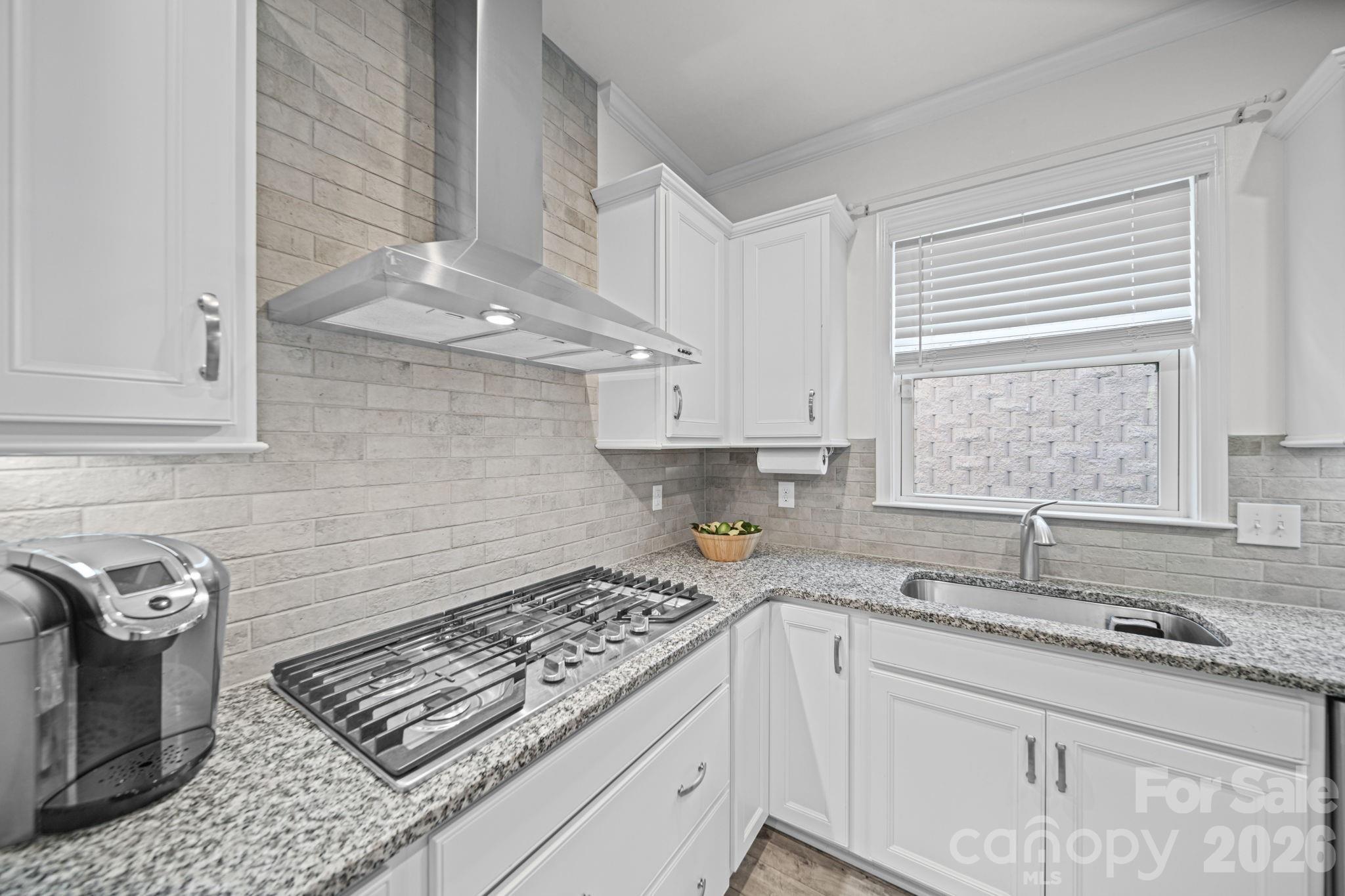 7107 Brookline Place #228 — Huntersville