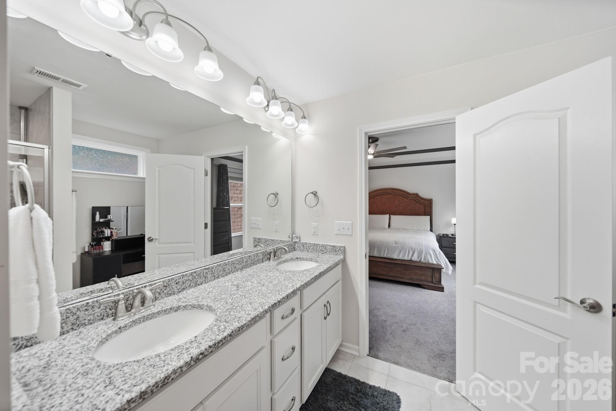 7107 Brookline Place #228 — Huntersville