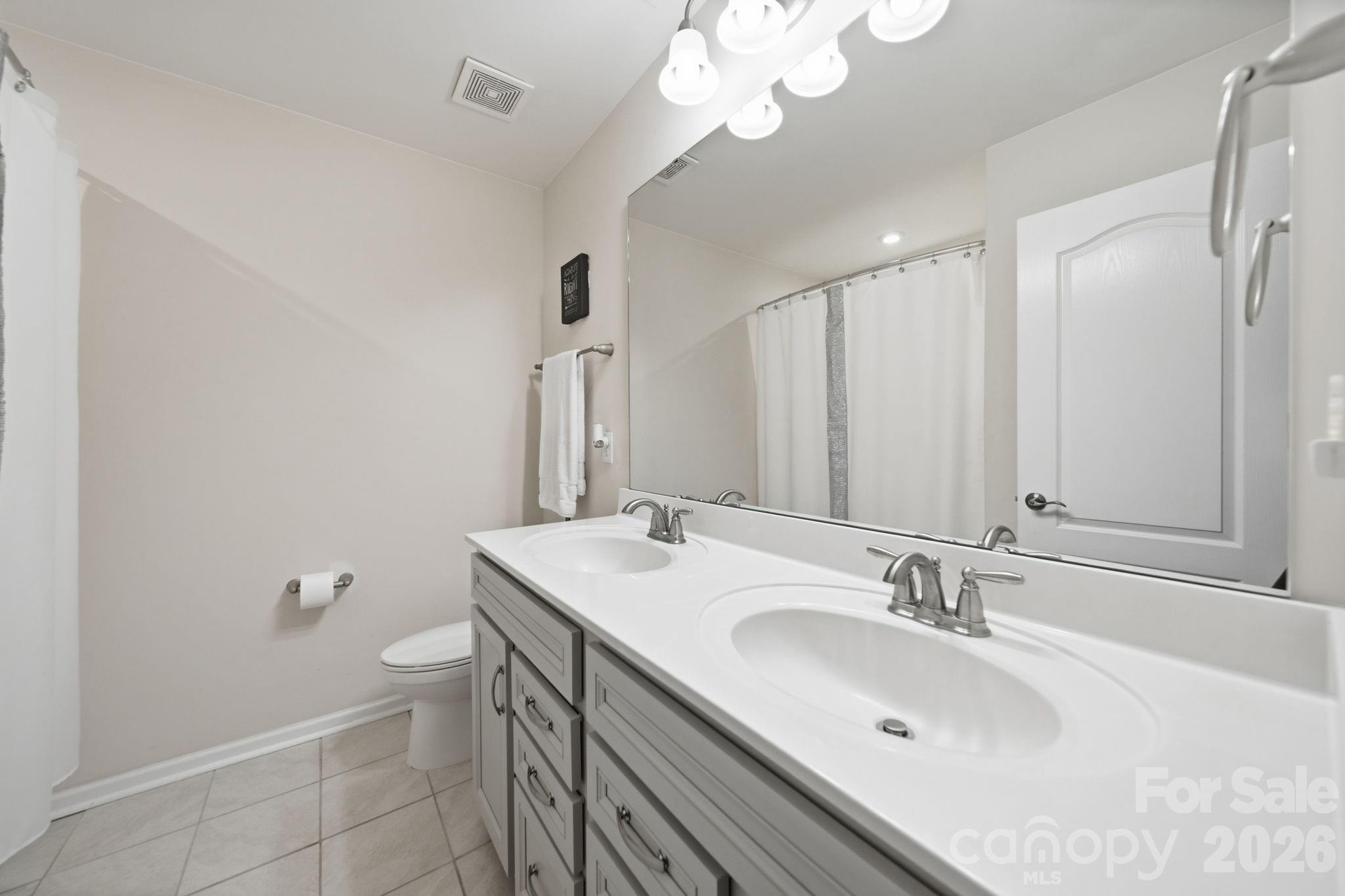 7107 Brookline Place #228 — Huntersville