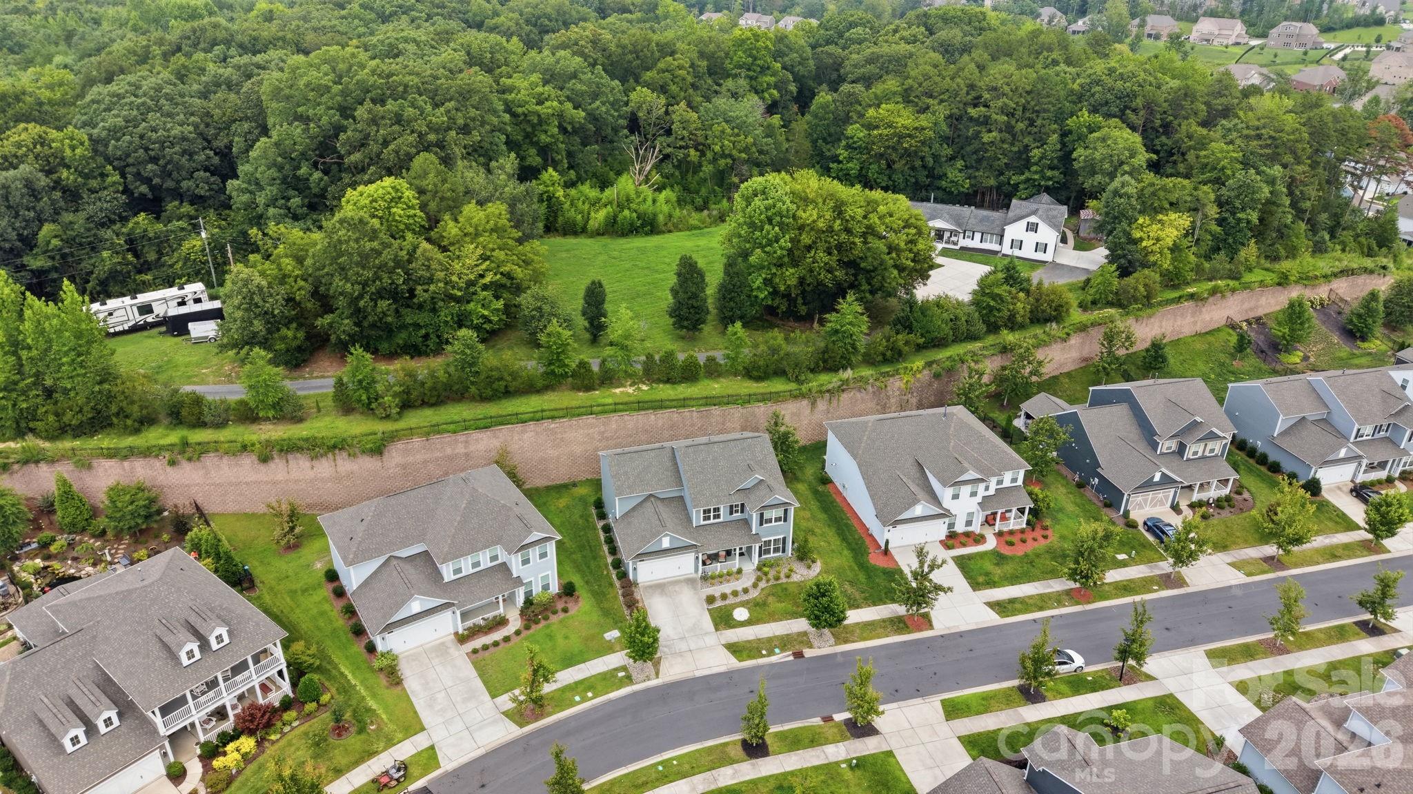 7107 Brookline Place #228 — Huntersville