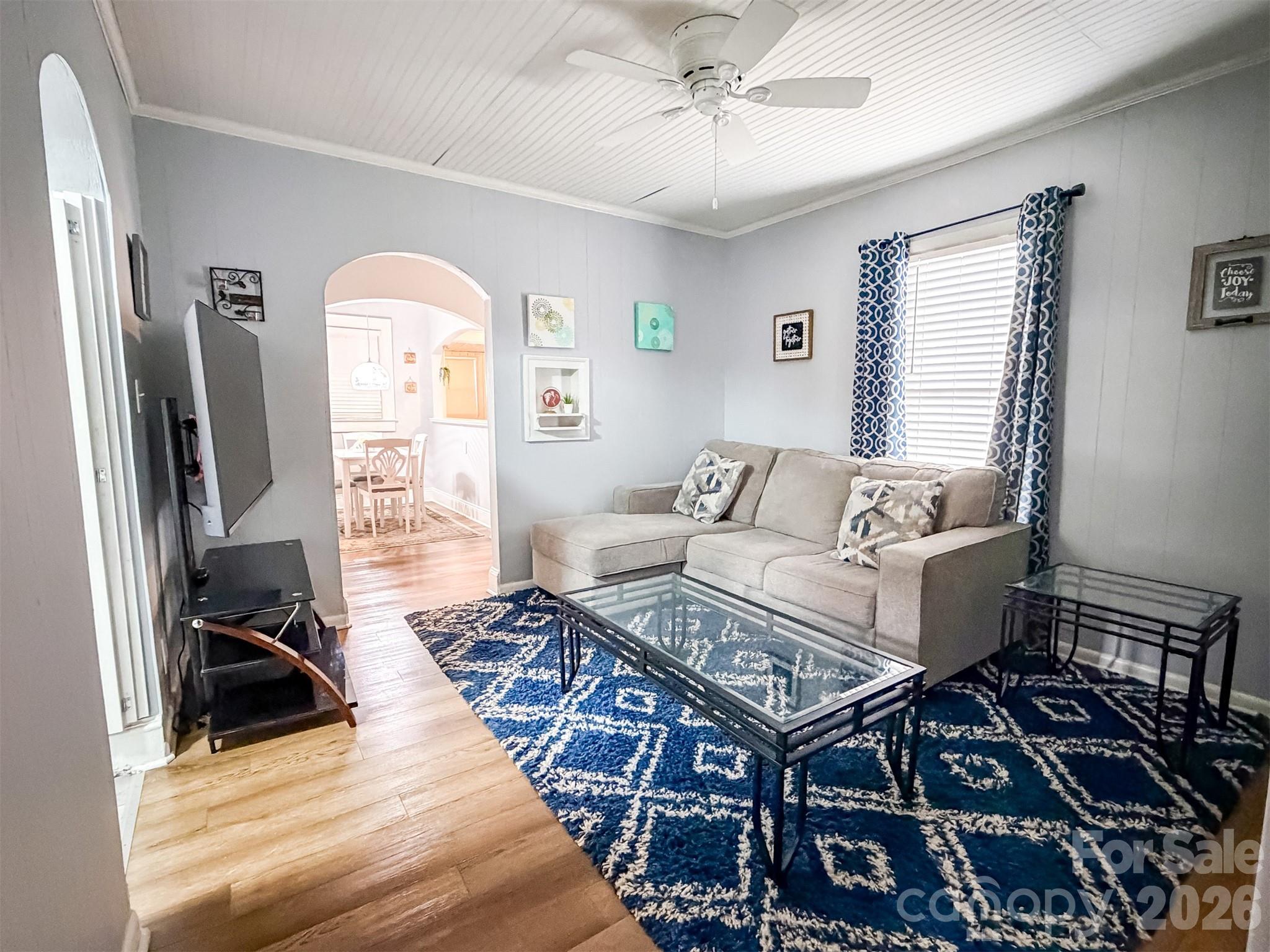 29 10th Street SE — Hickory