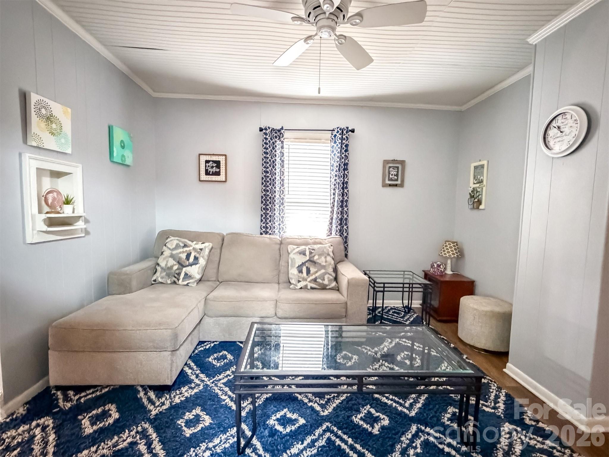 29 10th Street SE — Hickory