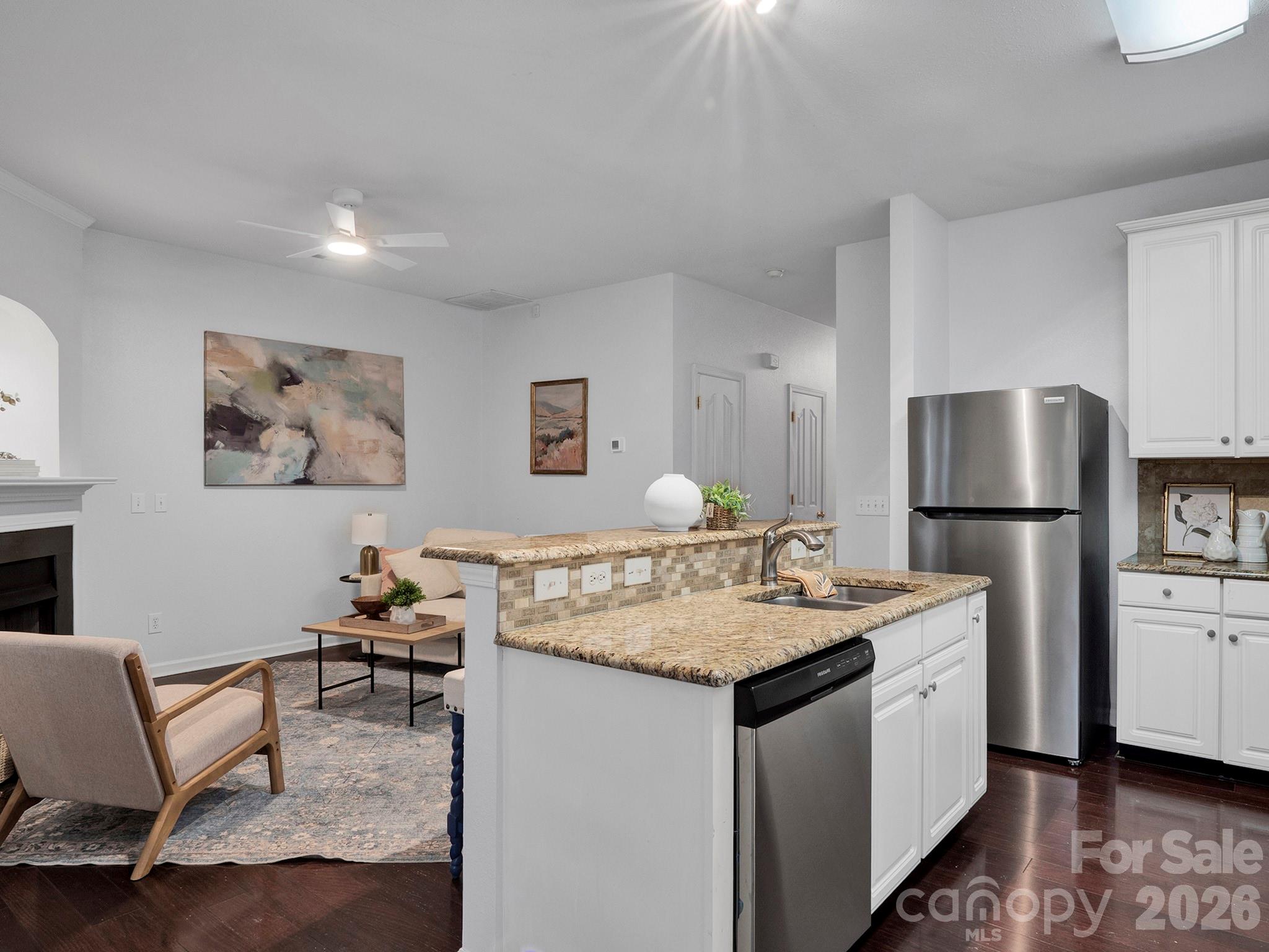 10747 Essex Hall Drive — Charlotte