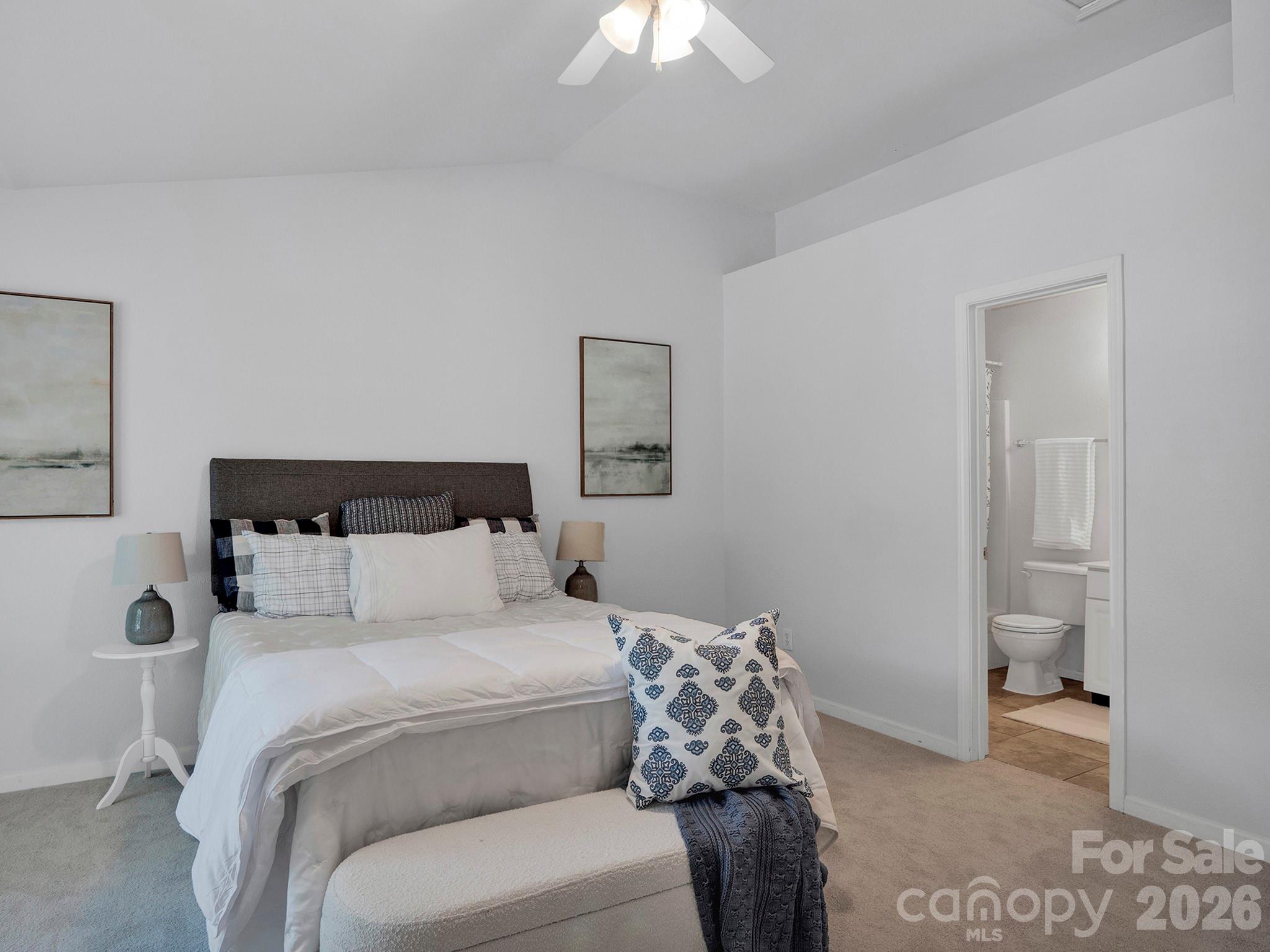 10747 Essex Hall Drive — Charlotte