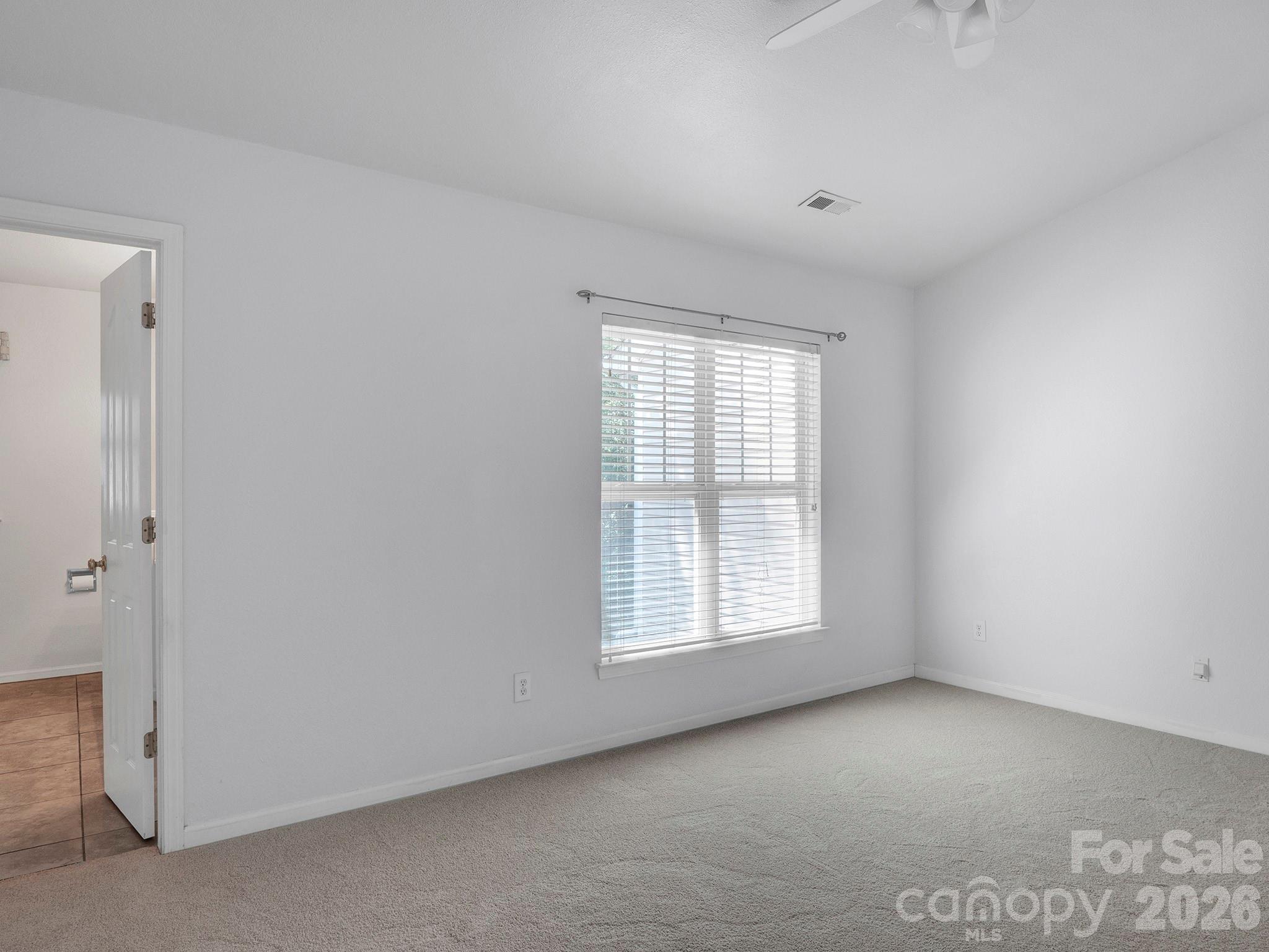 10747 Essex Hall Drive — Charlotte