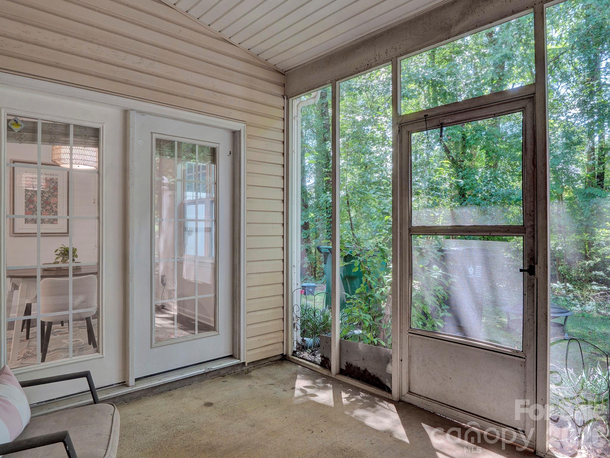 10747 Essex Hall Drive — Charlotte
