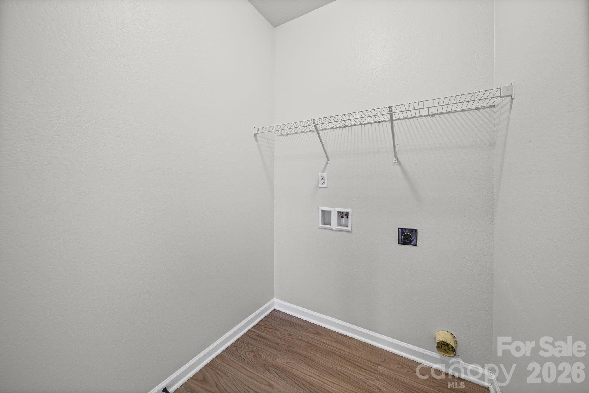 6013 Vista Woods Lane — Charlotte