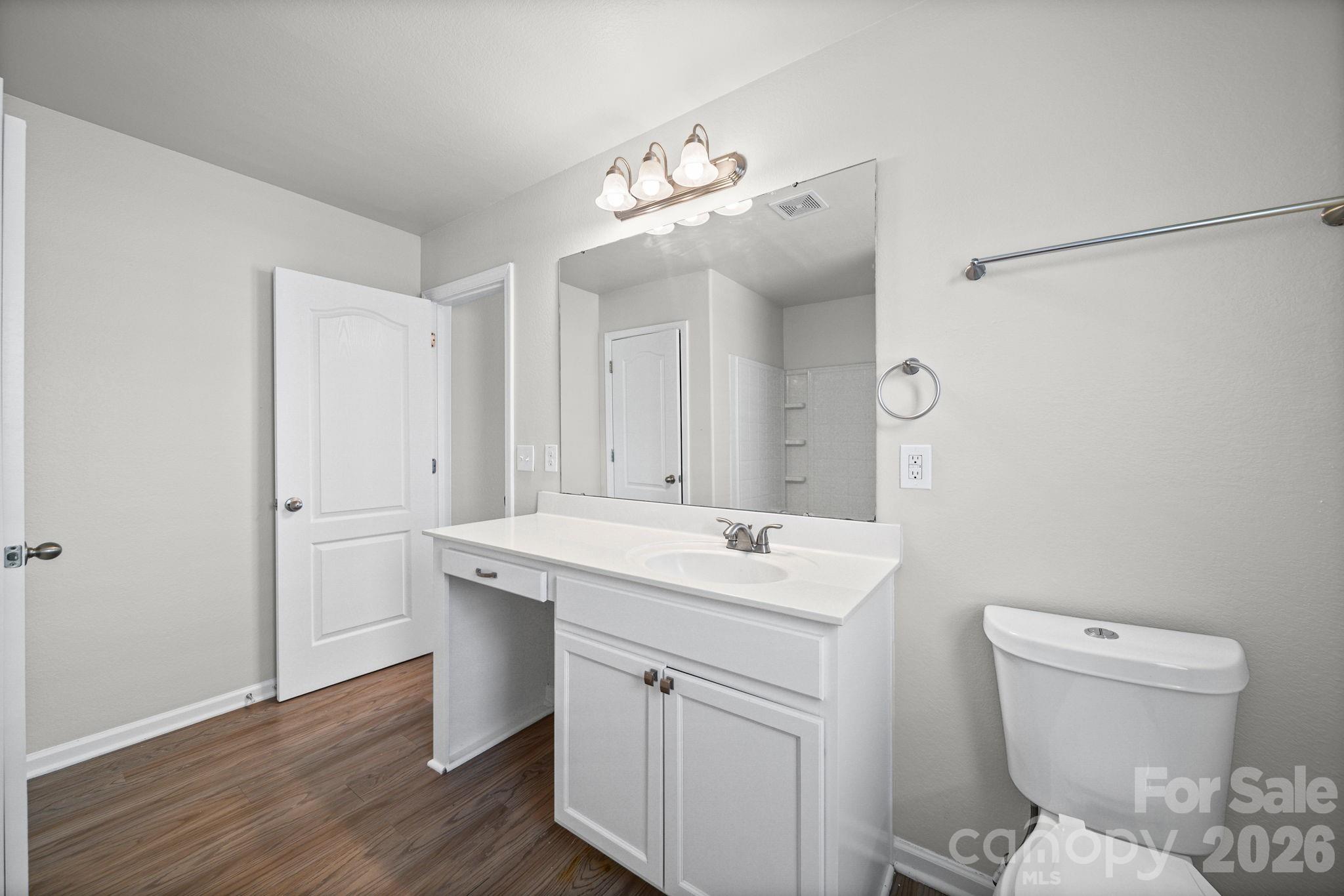 6013 Vista Woods Lane — Charlotte
