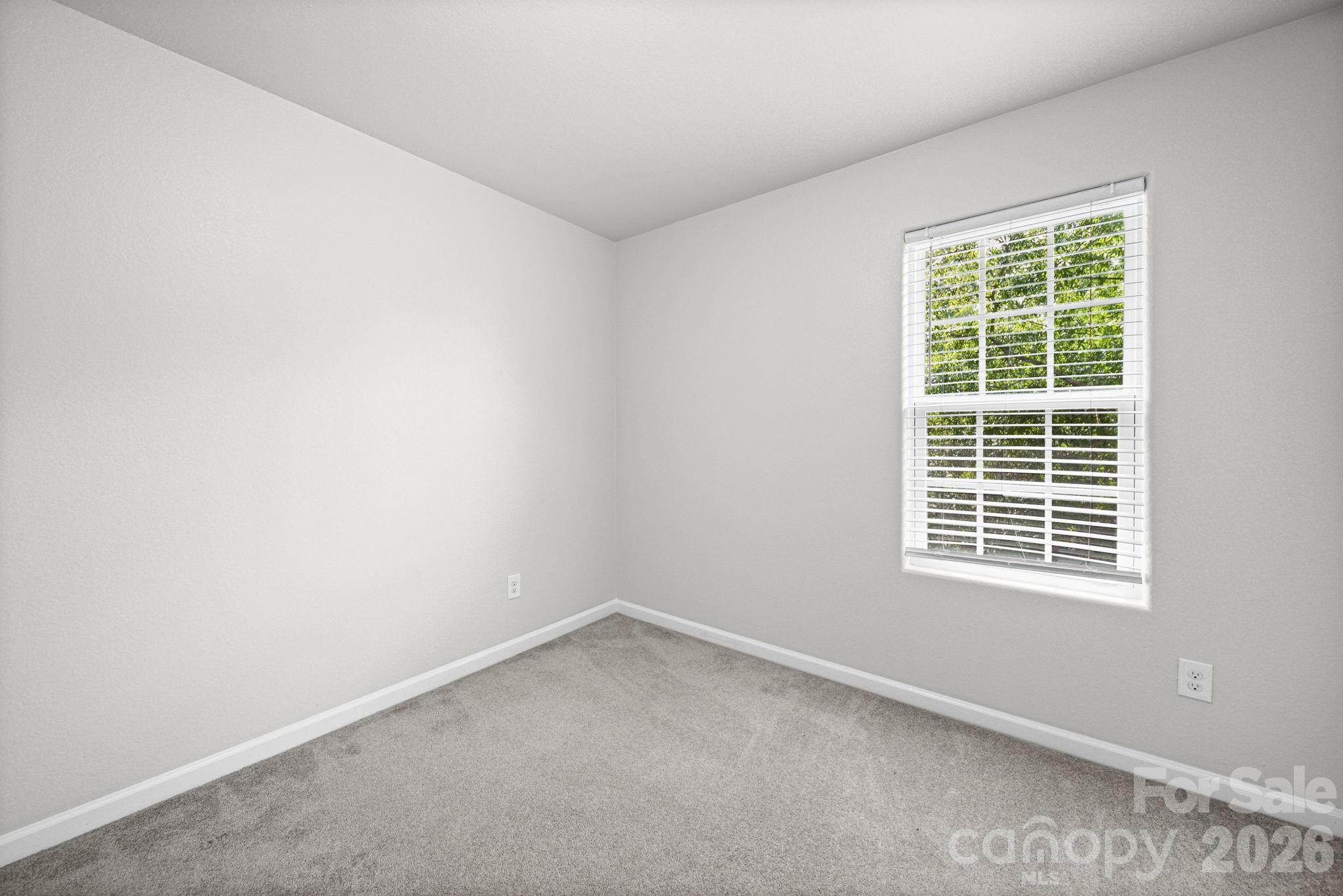 6013 Vista Woods Lane — Charlotte