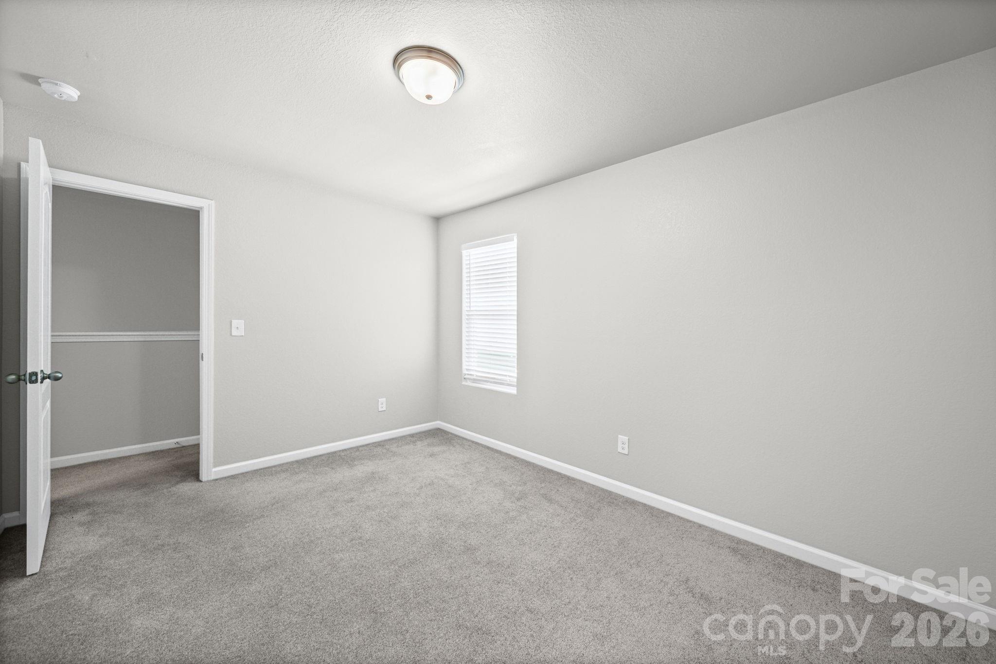 6013 Vista Woods Lane — Charlotte