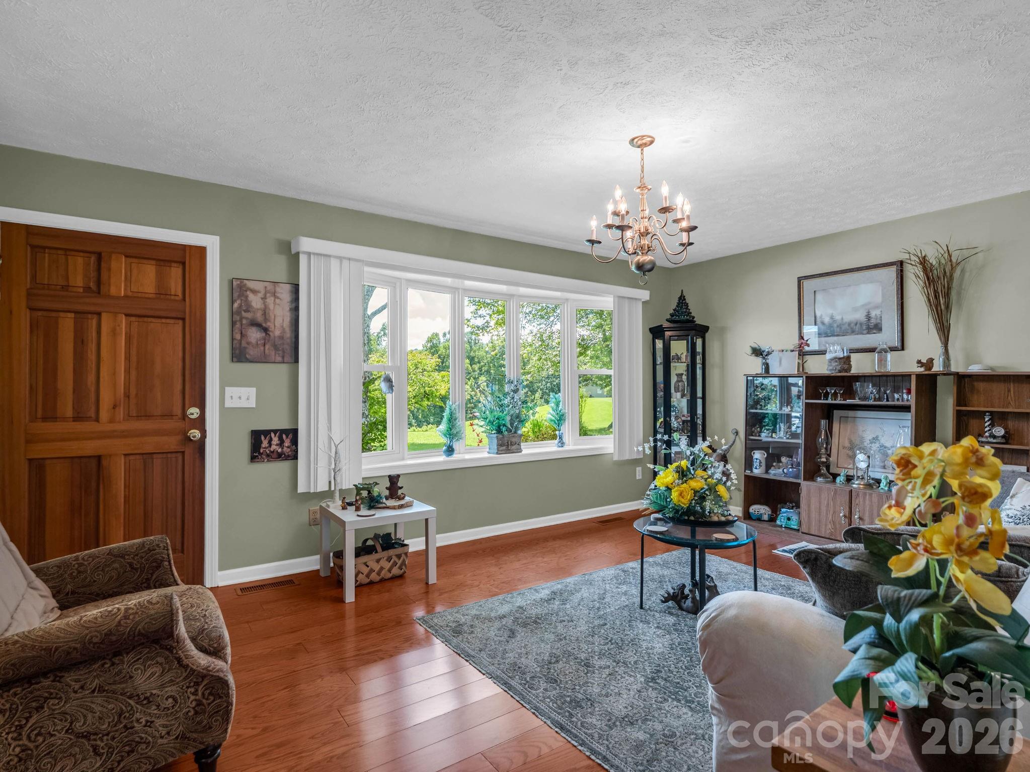 1244 Old Hwy 10 Highway E — Marion
