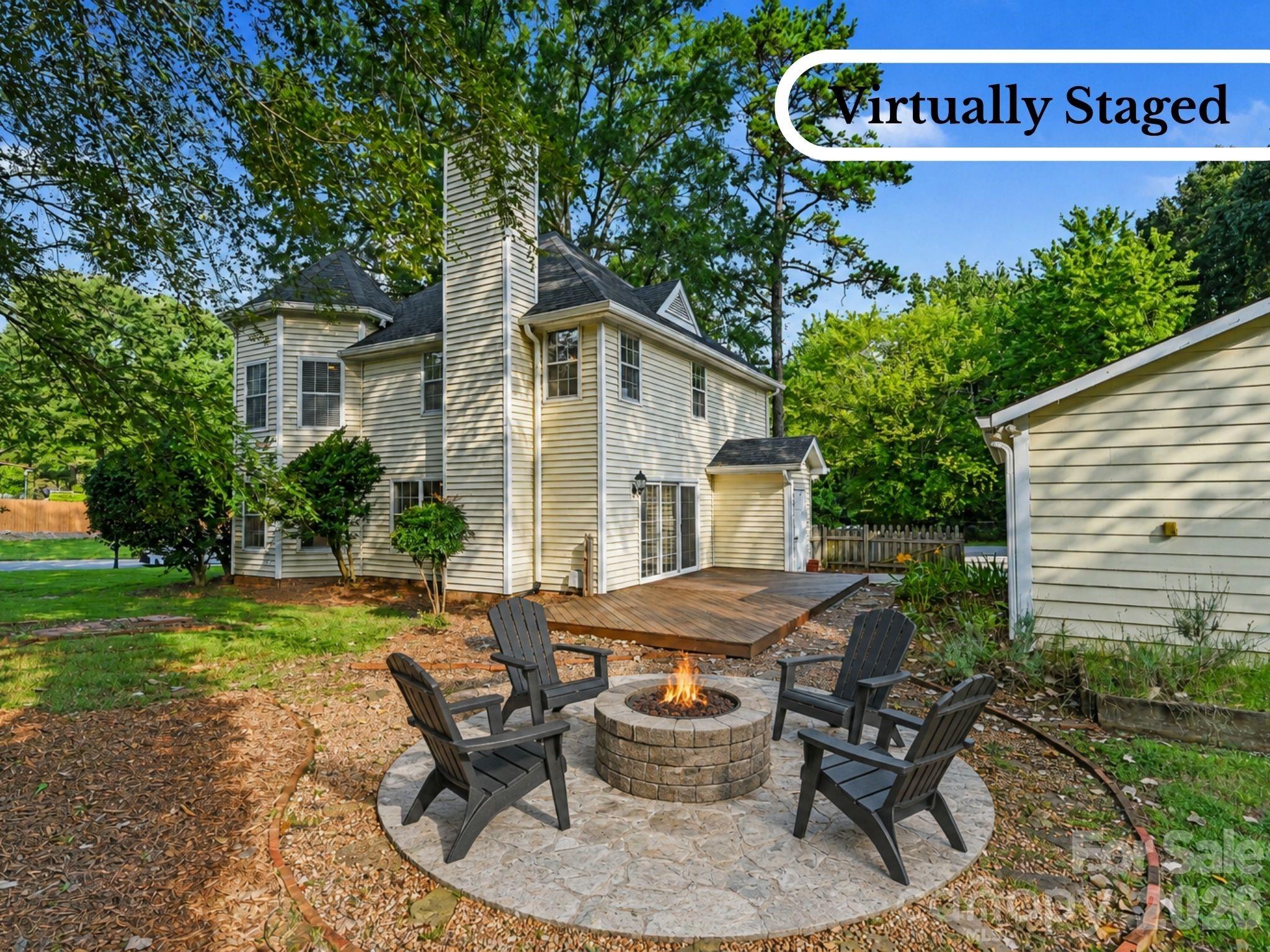 8834 Rittenhouse Circle — Charlotte