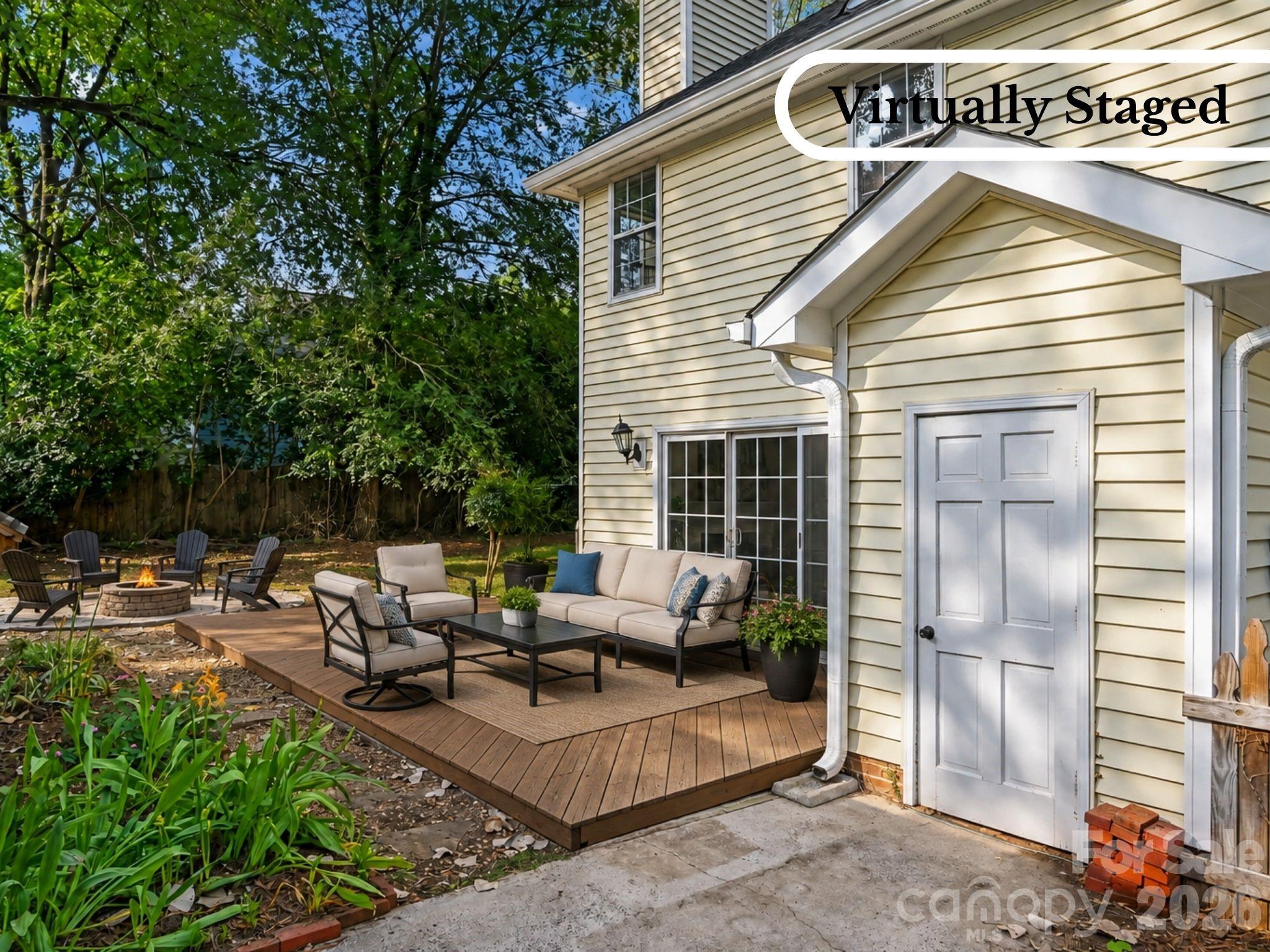 8834 Rittenhouse Circle — Charlotte
