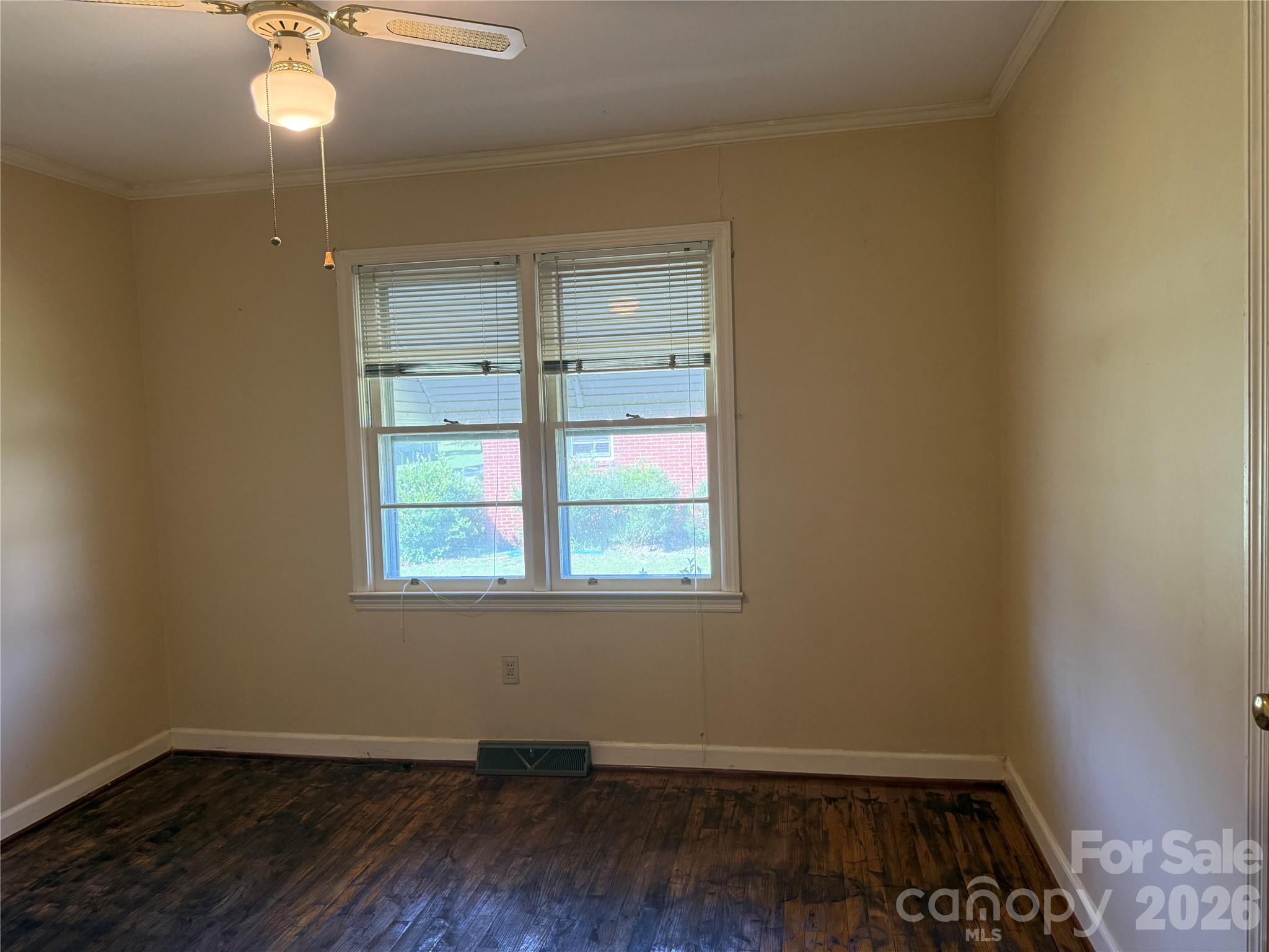 206 W Welsh Street — Kershaw