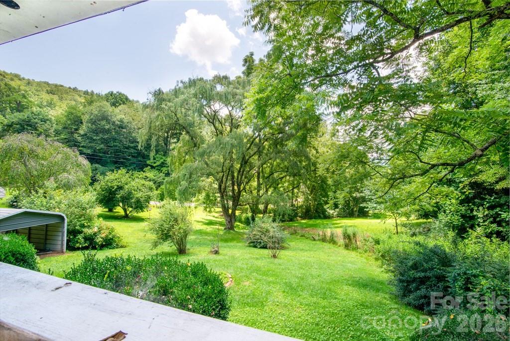 901 Rufus Robinson Road — Sylva