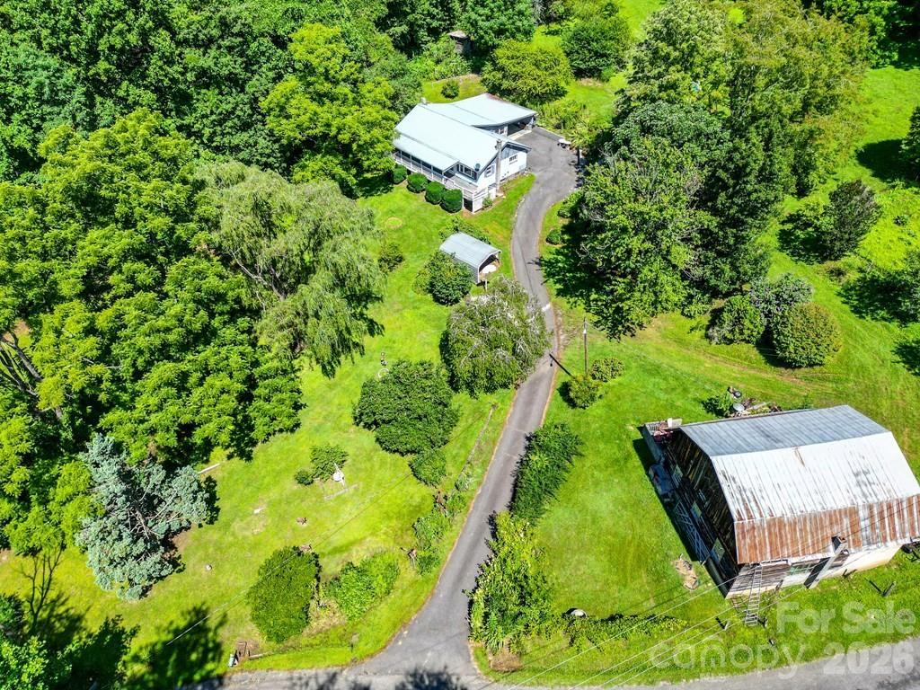 901 Rufus Robinson Road — Sylva