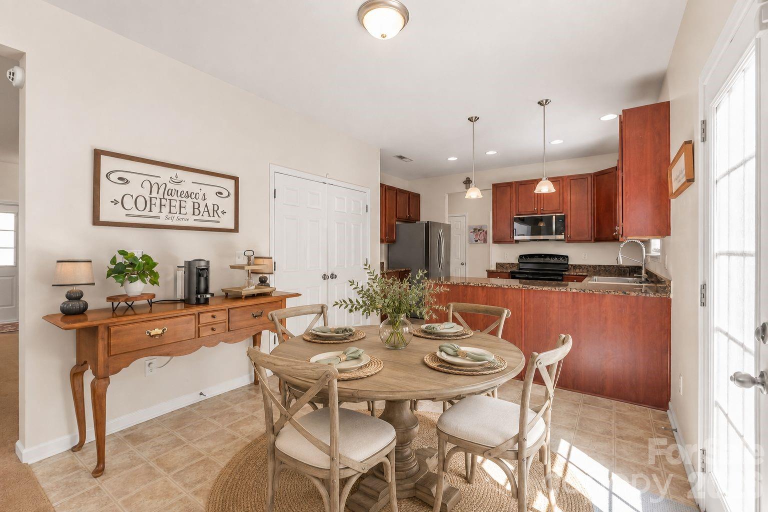 11639 Tucker Field Road — Midland