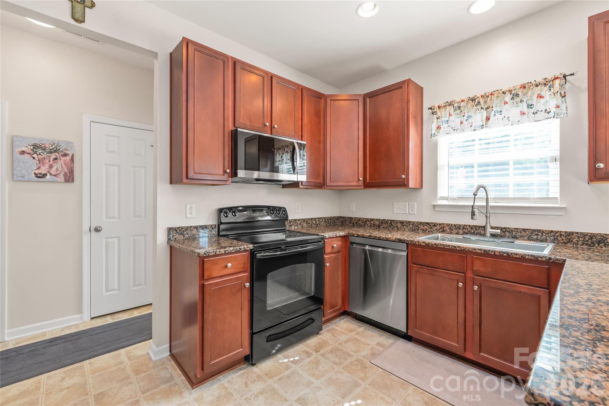 11639 Tucker Field Road — Midland