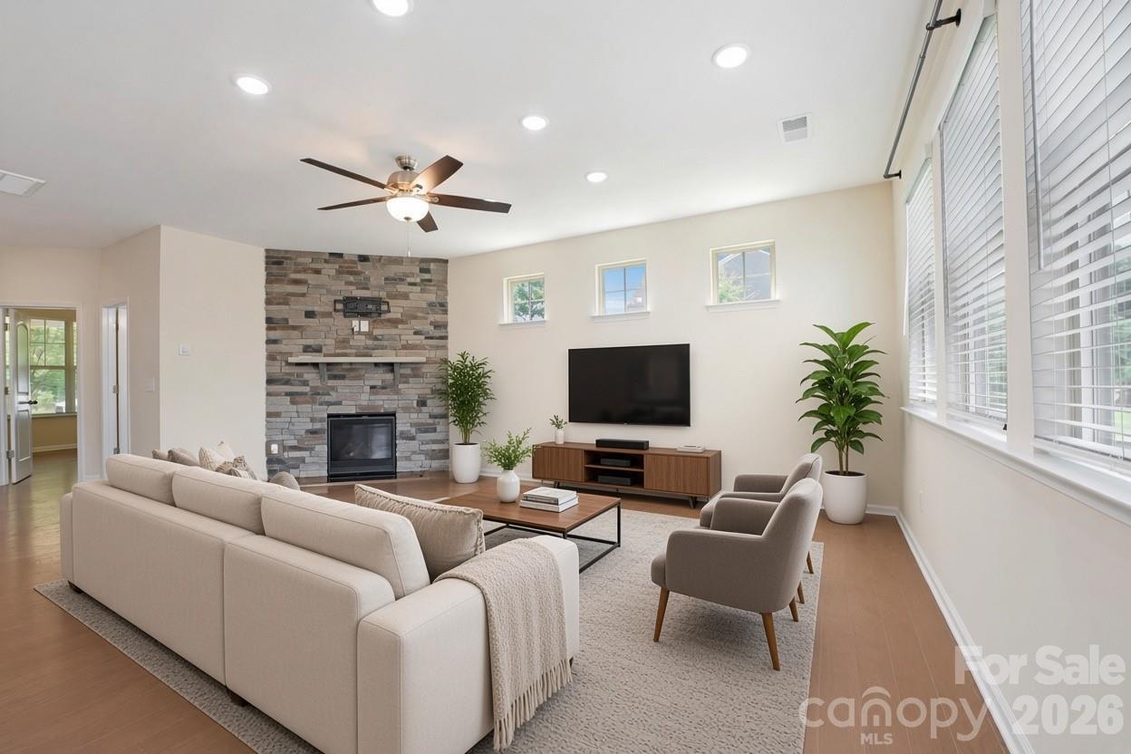 15505 Davidson East Drive — Davidson