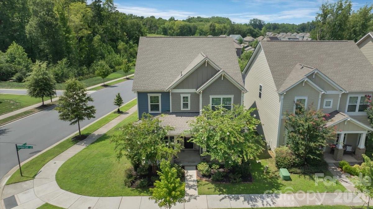 15505 Davidson East Drive — Davidson