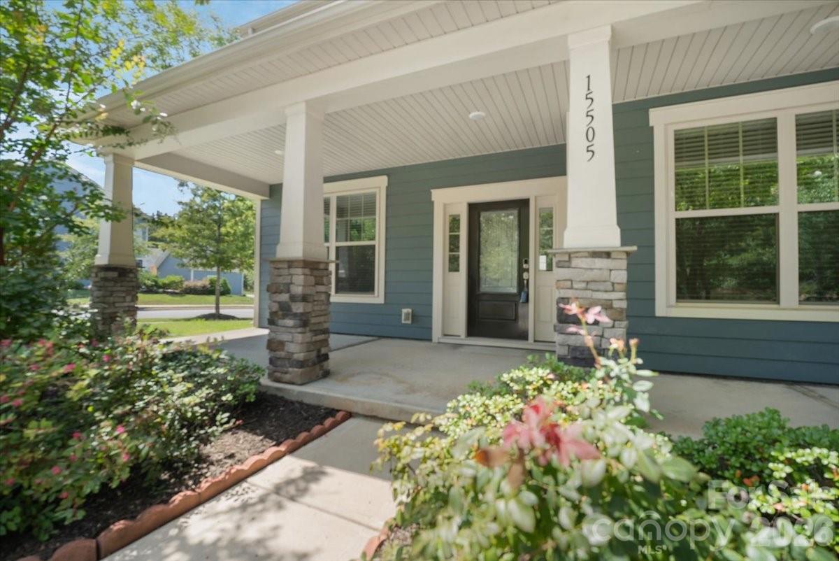 15505 Davidson East Drive — Davidson