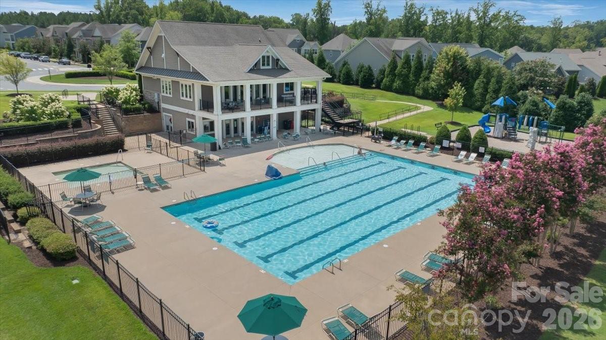 15505 Davidson East Drive — Davidson
