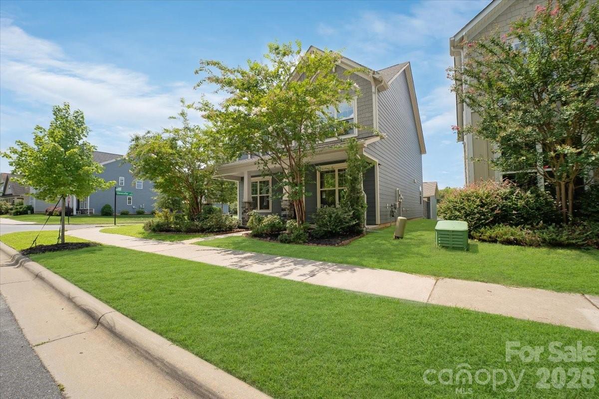 15505 Davidson East Drive — Davidson