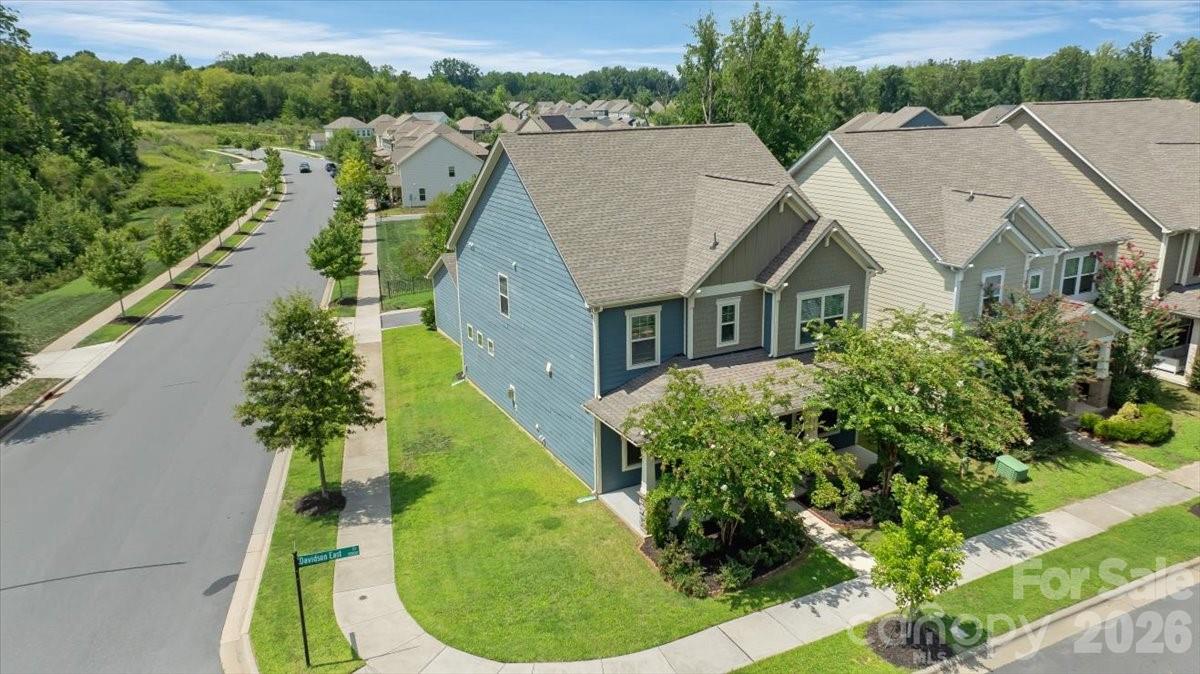15505 Davidson East Drive — Davidson