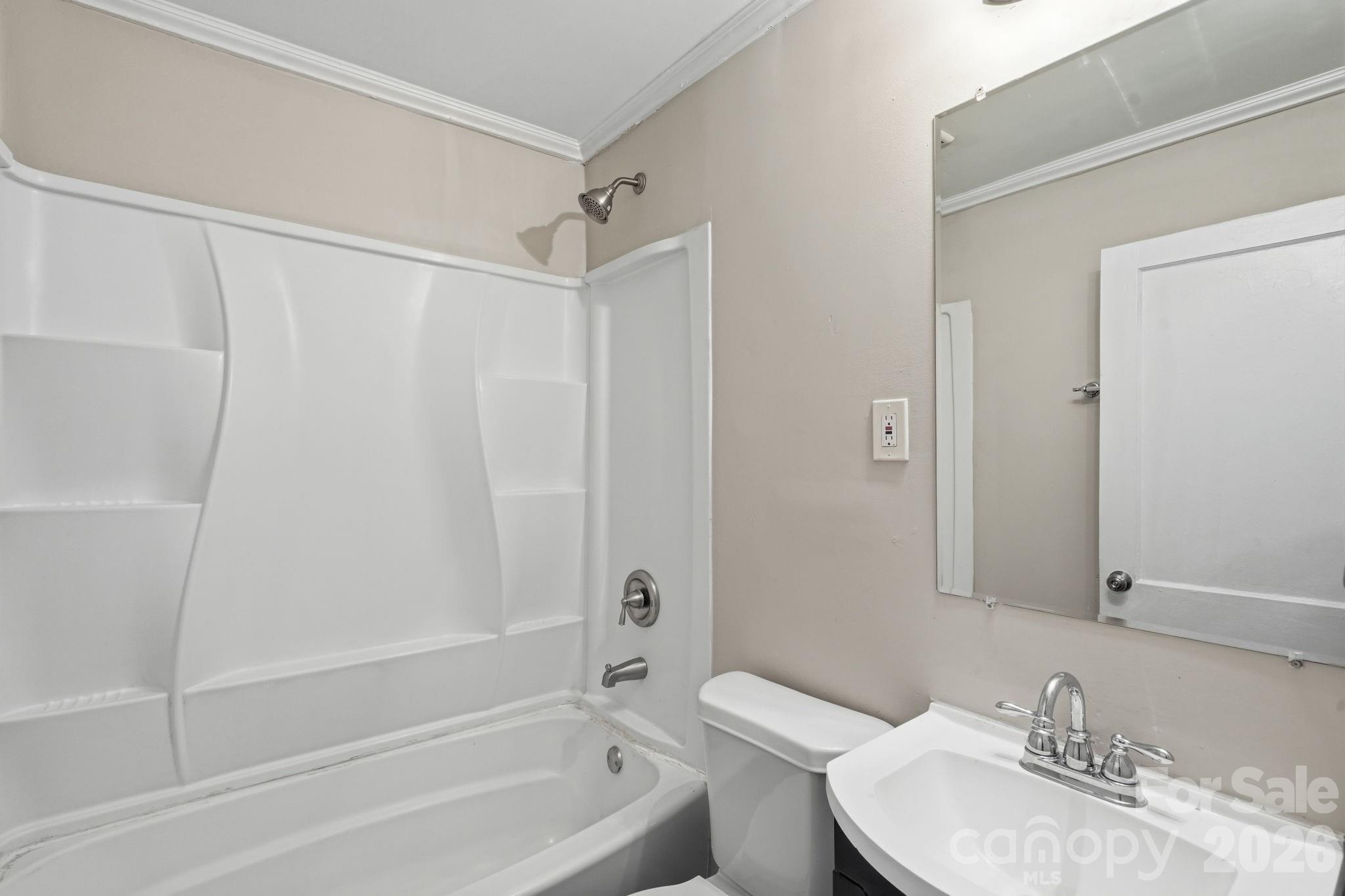 119 S Gregg Street — Charlotte