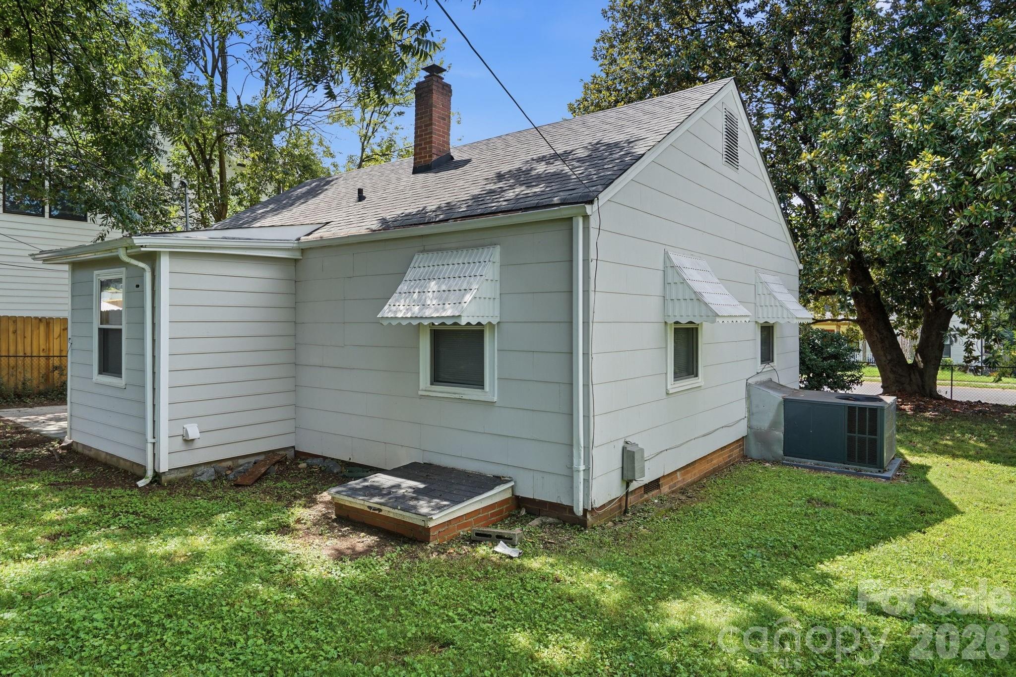 119 S Gregg Street — Charlotte