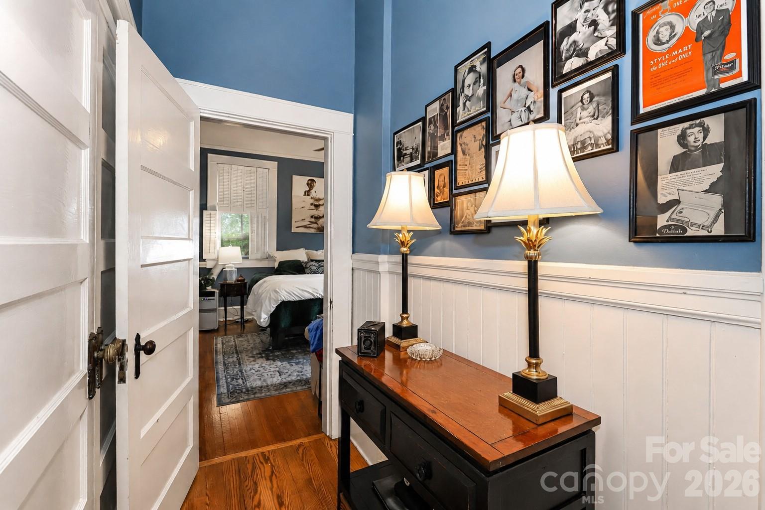 804 E Broad Street — Statesville
