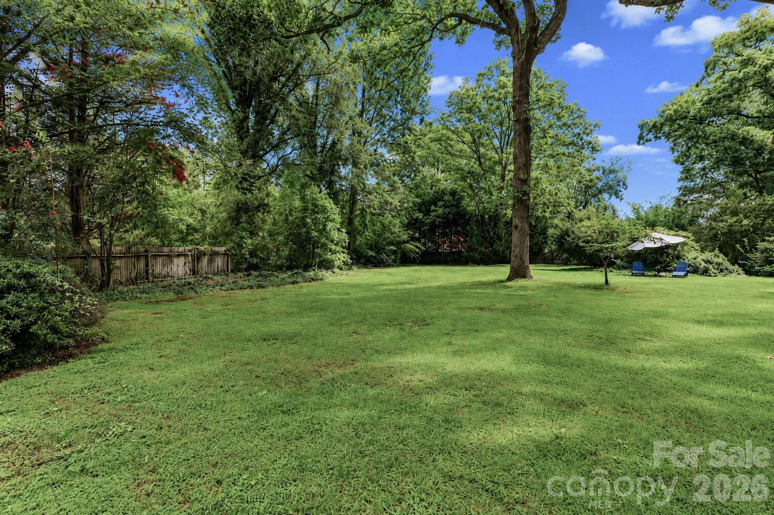 804 E Broad Street — Statesville