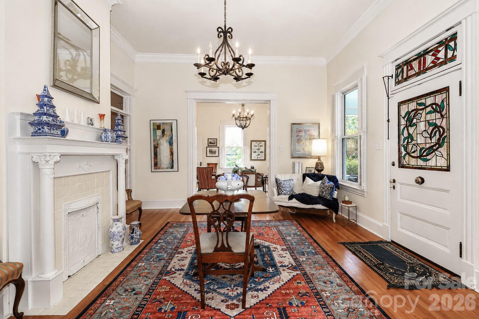 804 E Broad Street — Statesville