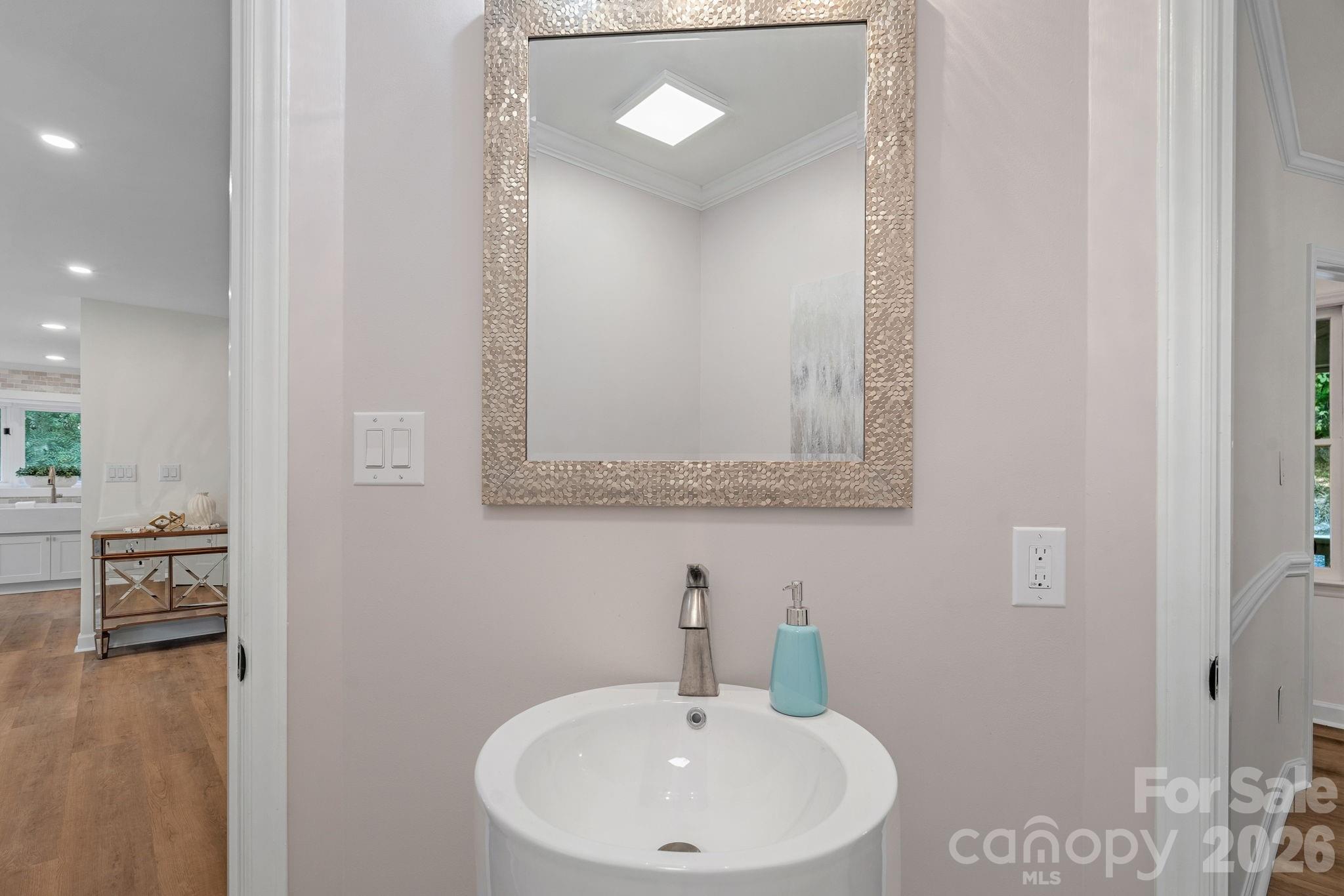 508 Red Barn Trail — Matthews