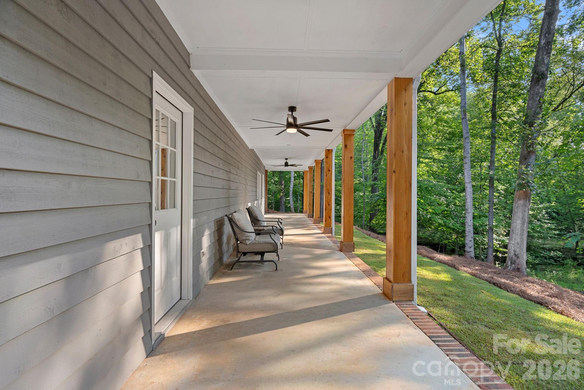 508 Red Barn Trail — Matthews