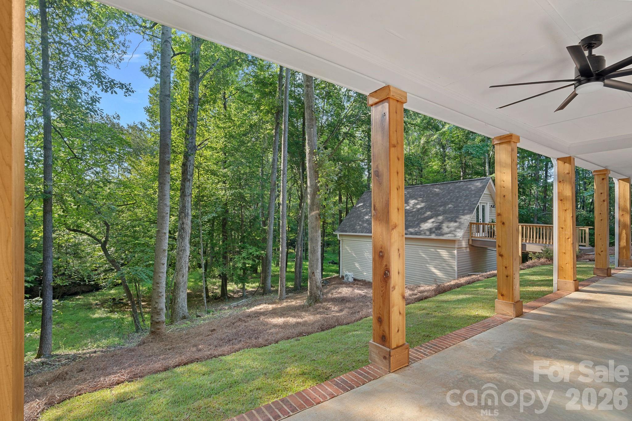 508 Red Barn Trail — Matthews