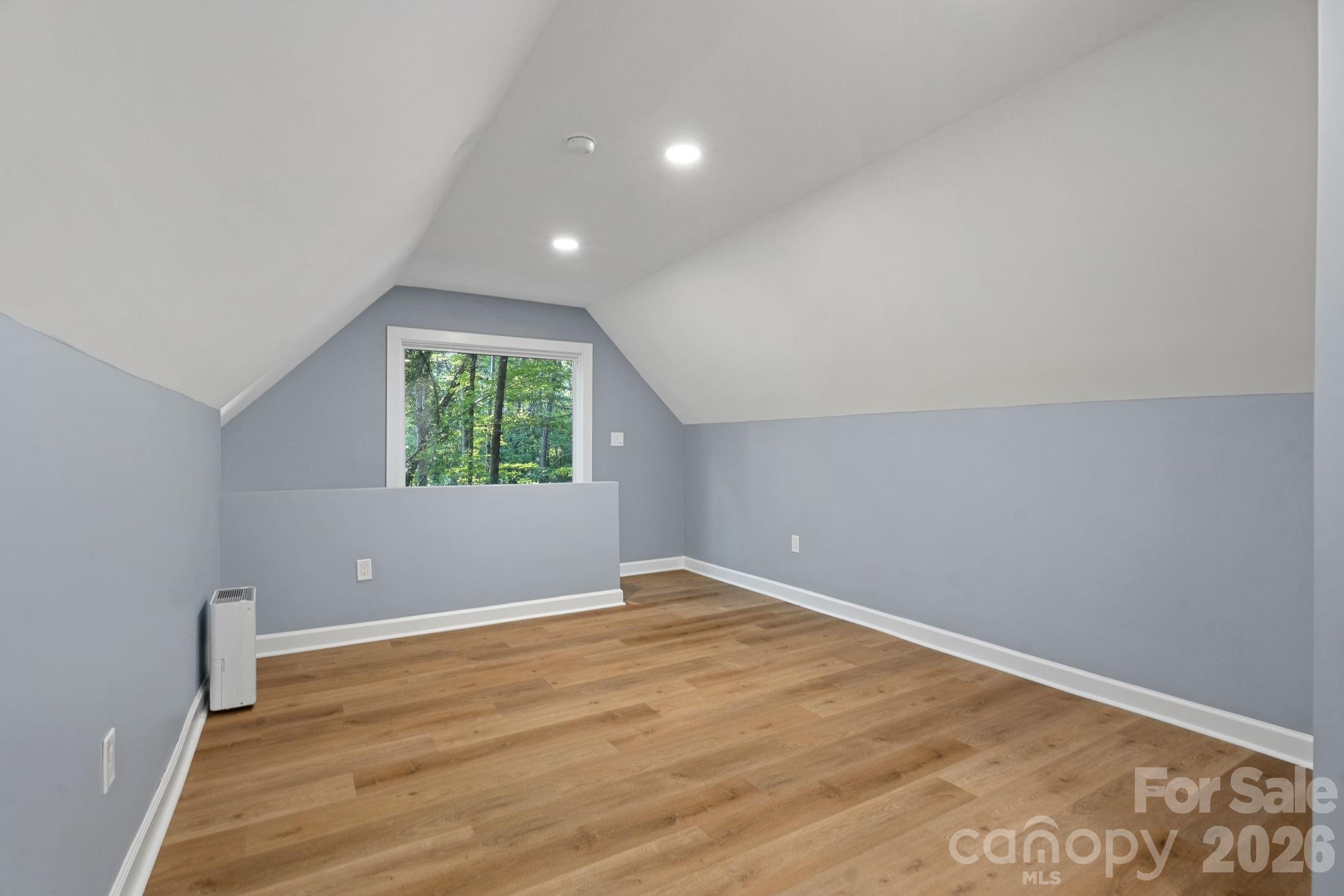 508 Red Barn Trail — Matthews