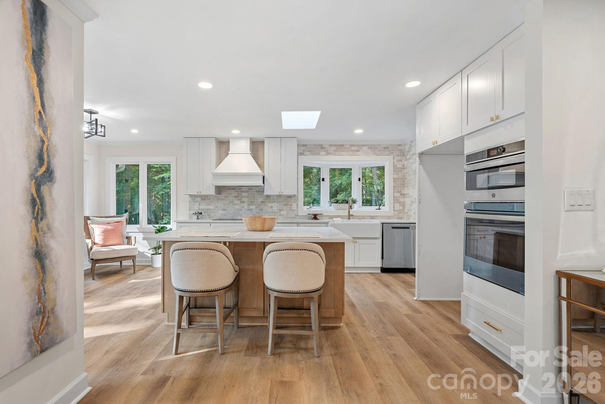 508 Red Barn Trail — Matthews