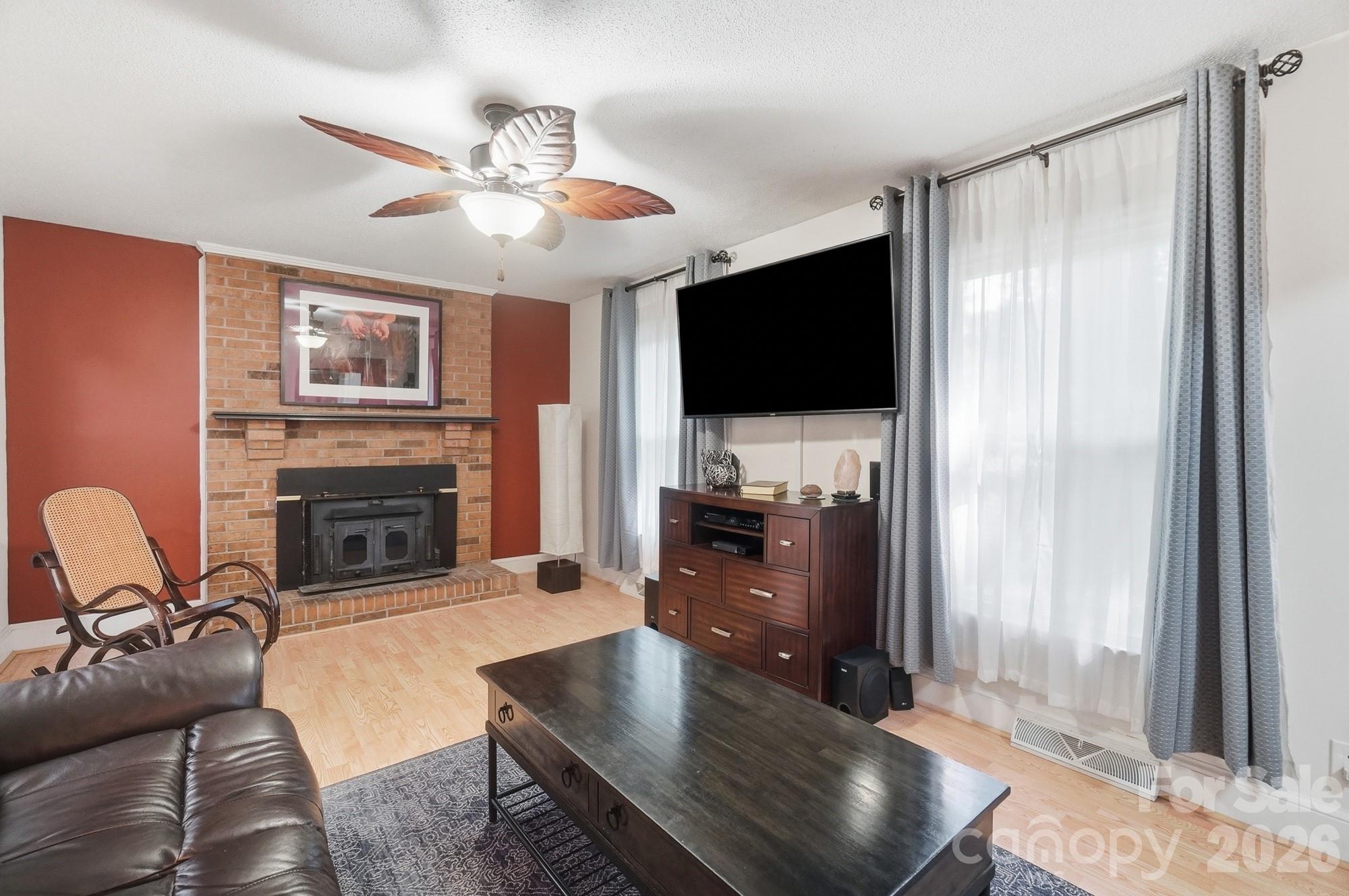 2818 Castlebrook Drive — Monroe