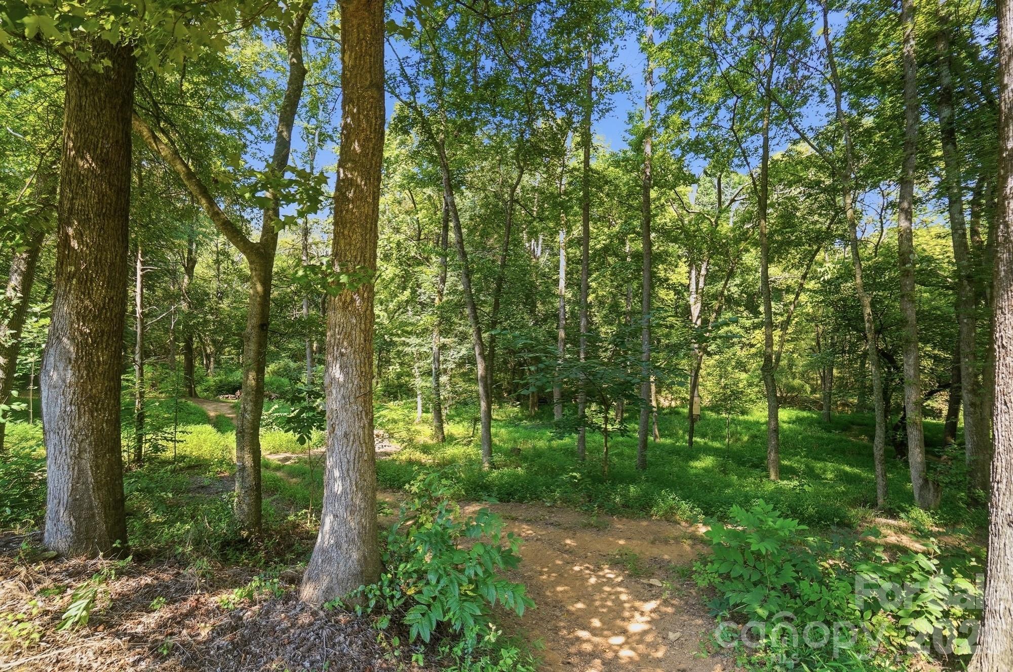 2818 Castlebrook Drive — Monroe