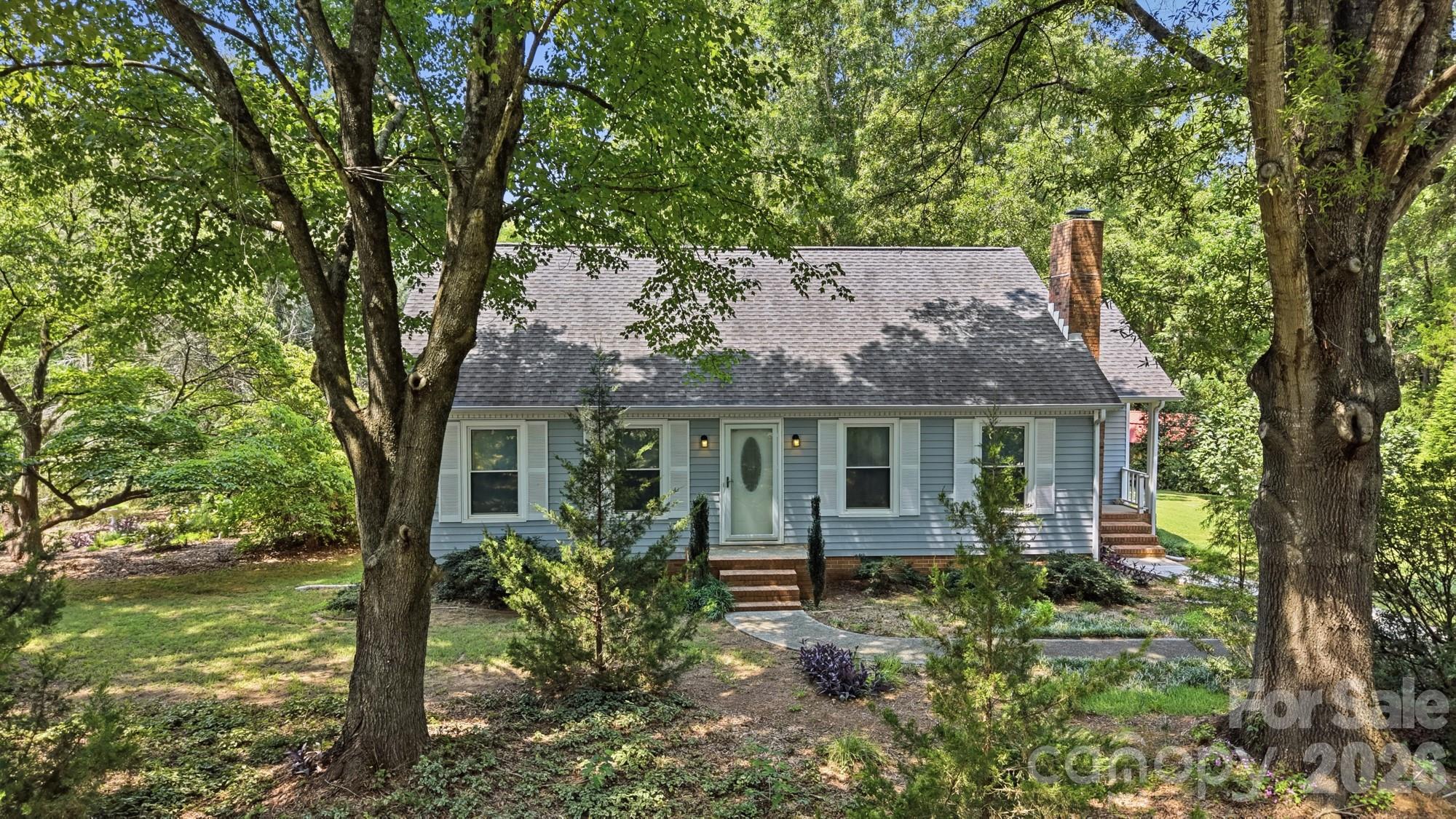 2818 Castlebrook Drive — Monroe