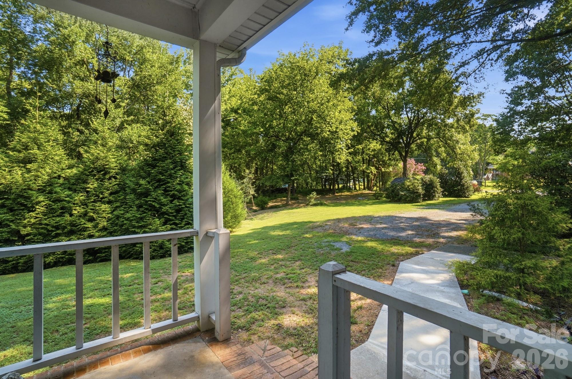 2818 Castlebrook Drive — Monroe
