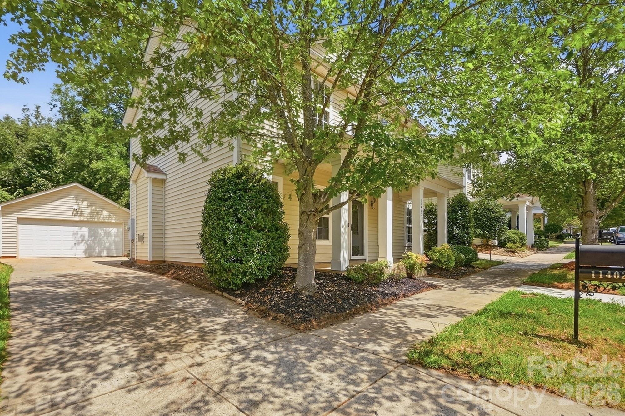 11402 Heritage Green Drive — Cornelius
