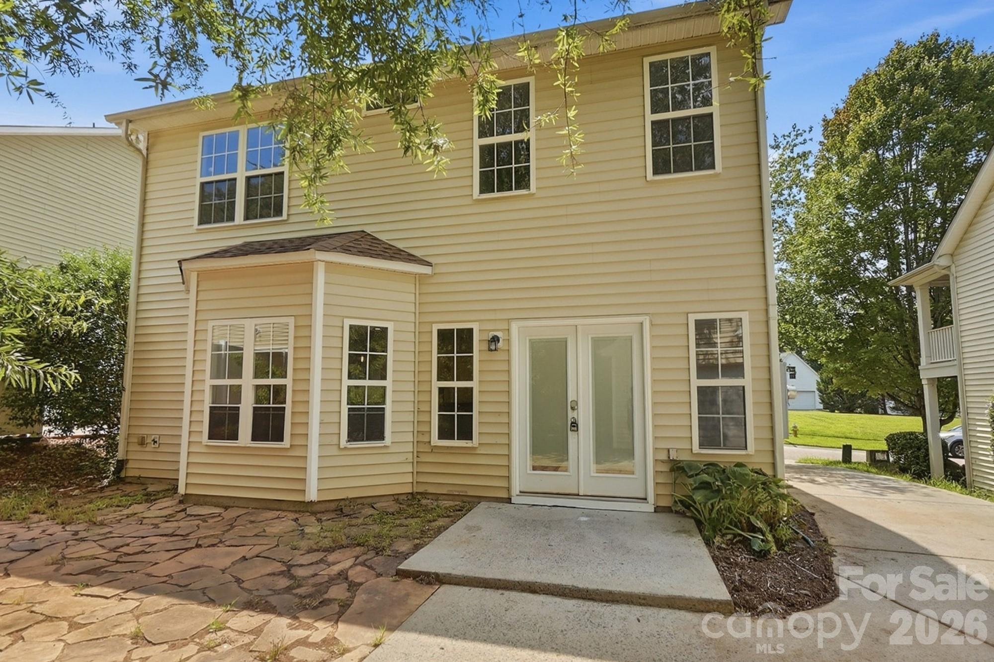11402 Heritage Green Drive — Cornelius